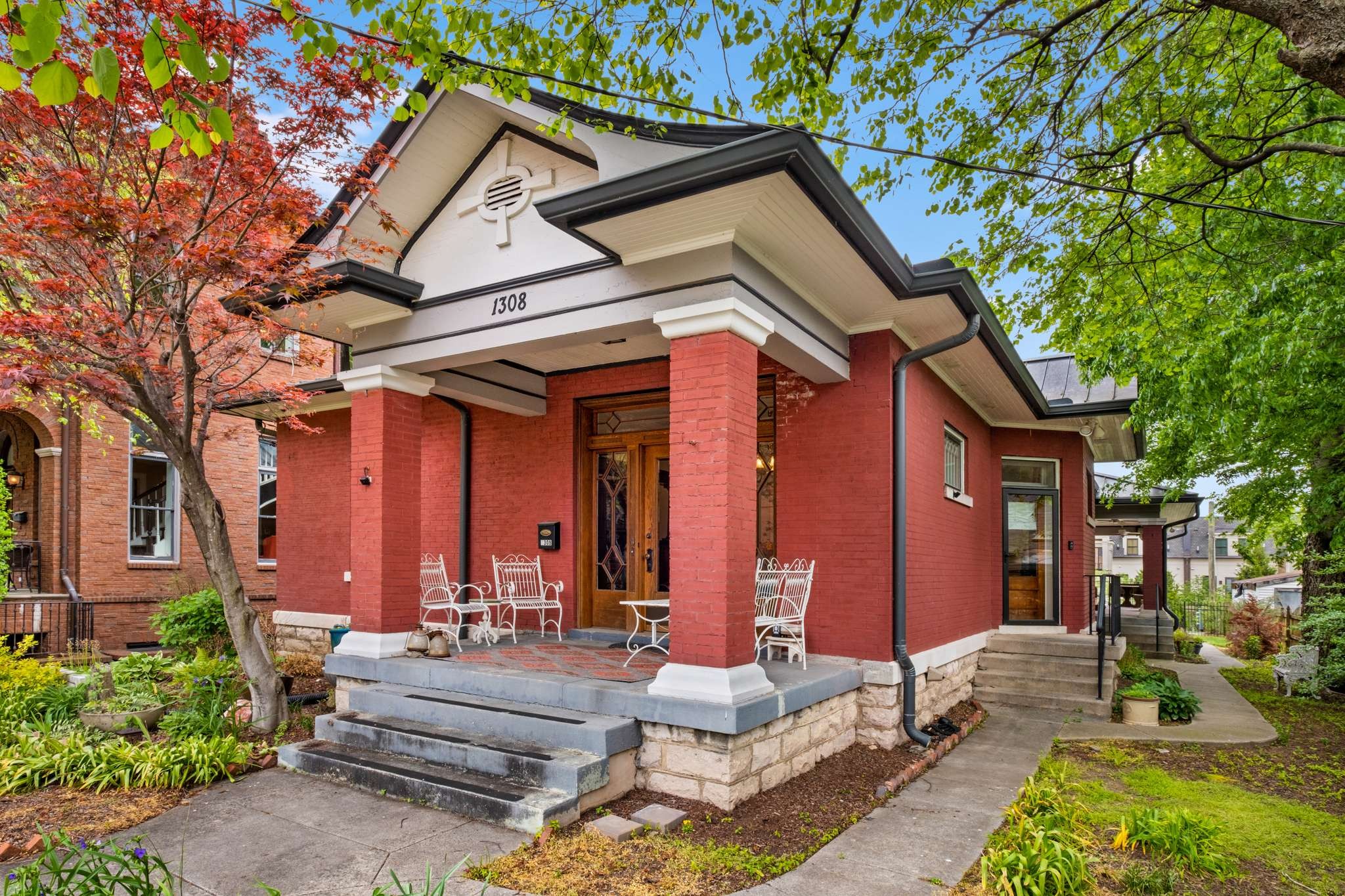 1308 6th Ave, N