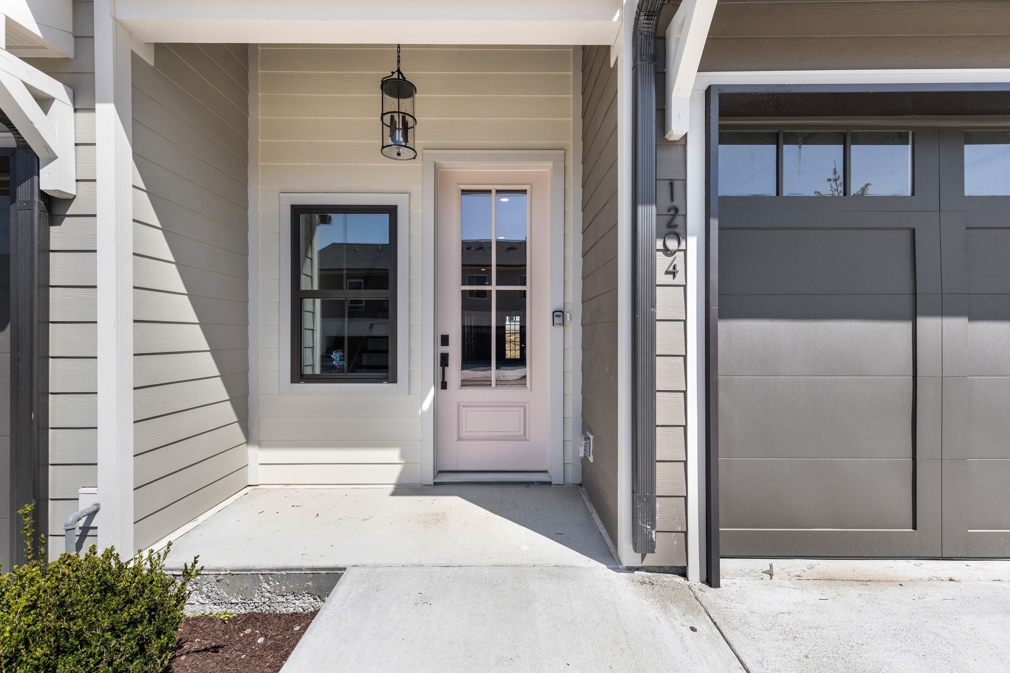 1101 Noble Loop