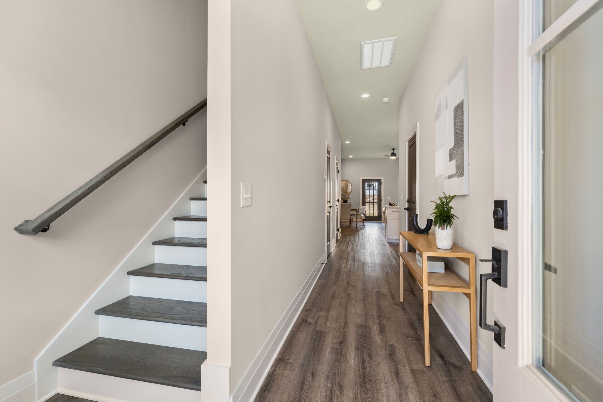 1101 Noble Loop