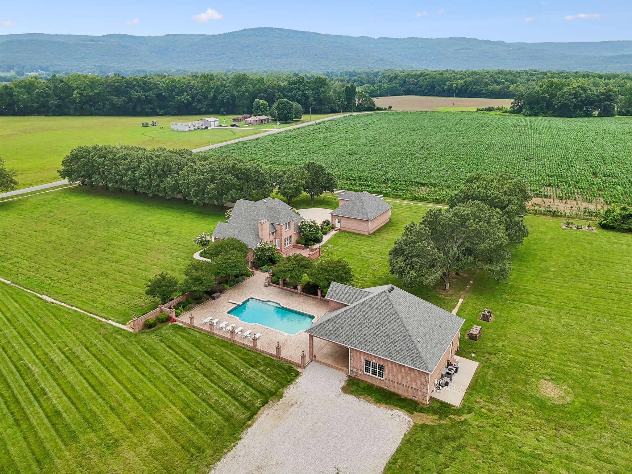 3539 Liberty Rd