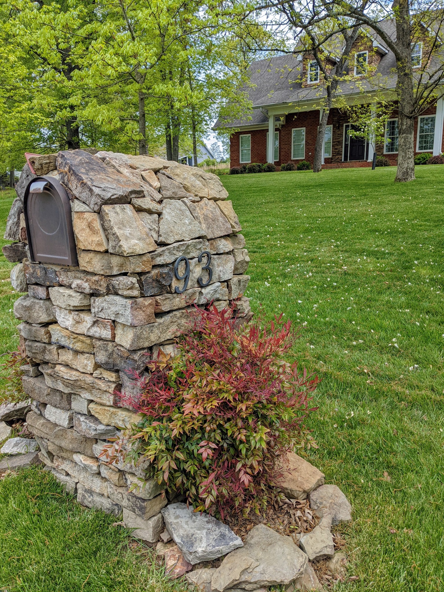 93 Tamatha Dr