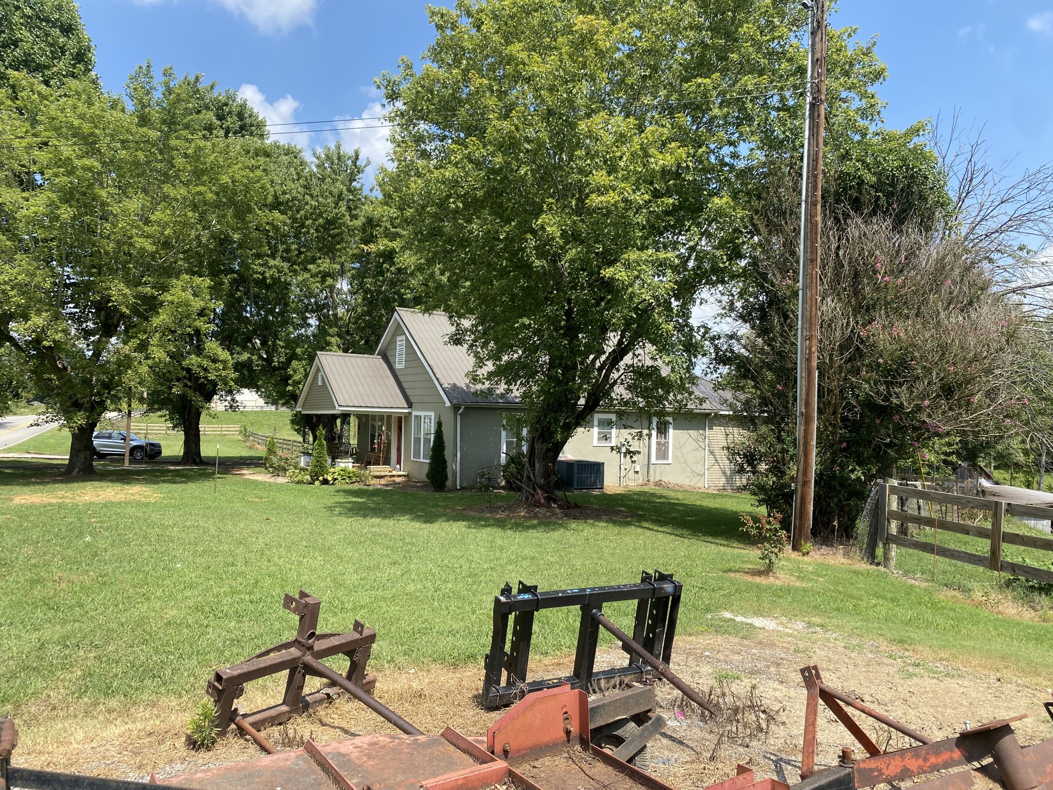 691 Hodges Bridge Rd