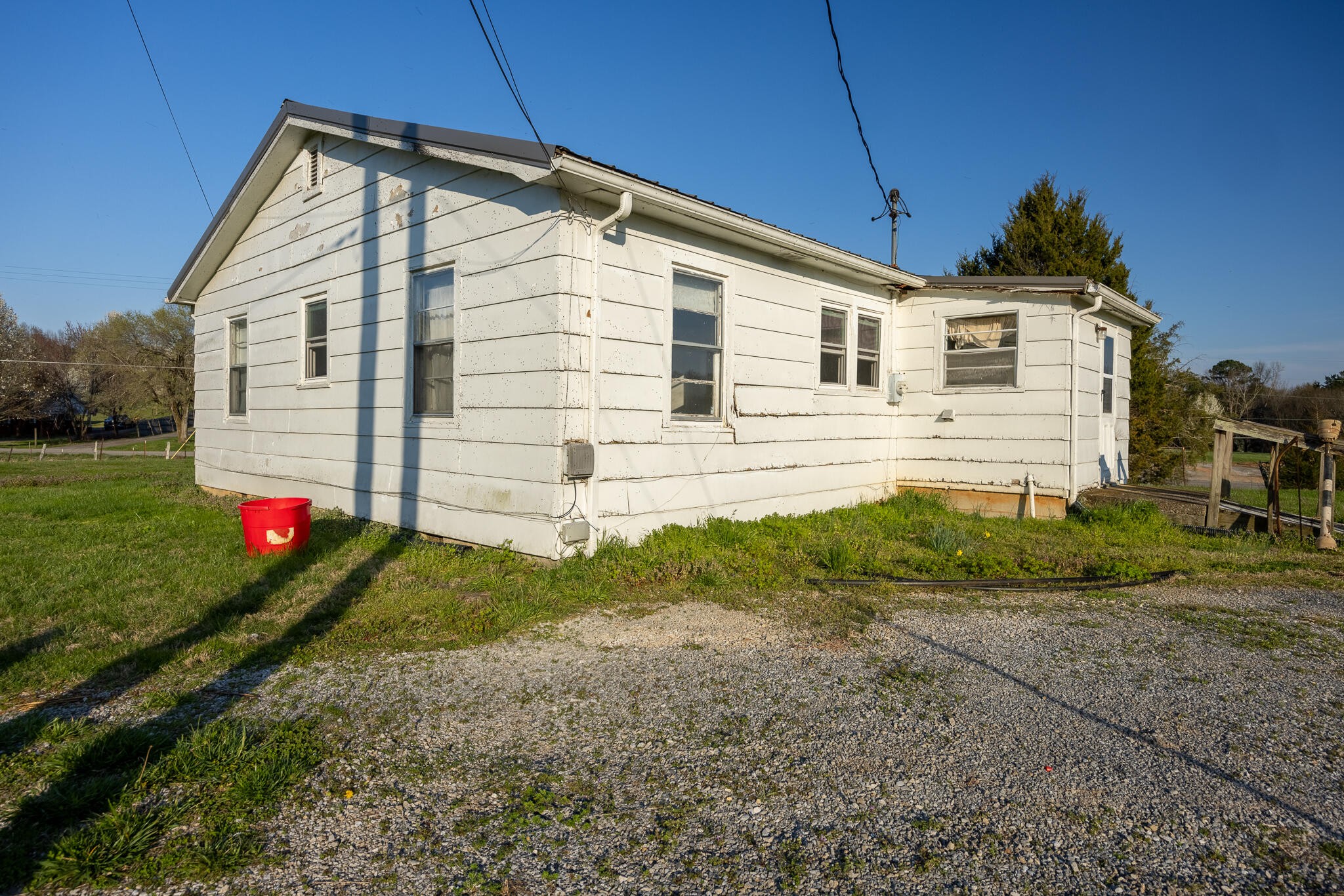 762 Old Tellico Highway, N