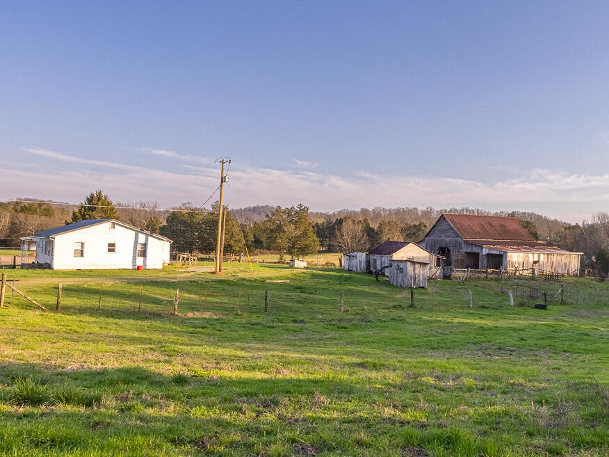 762 Old Tellico Highway, N