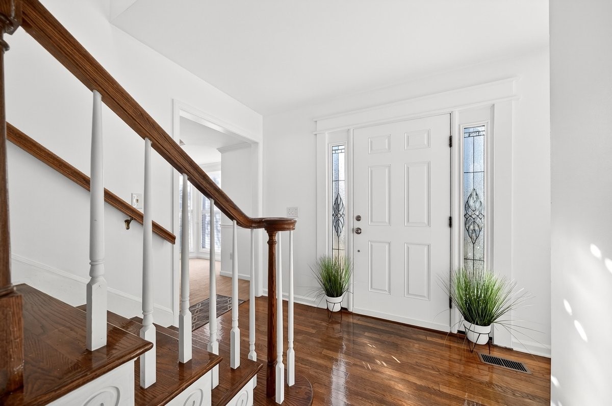 486 Sunnybrook Dr