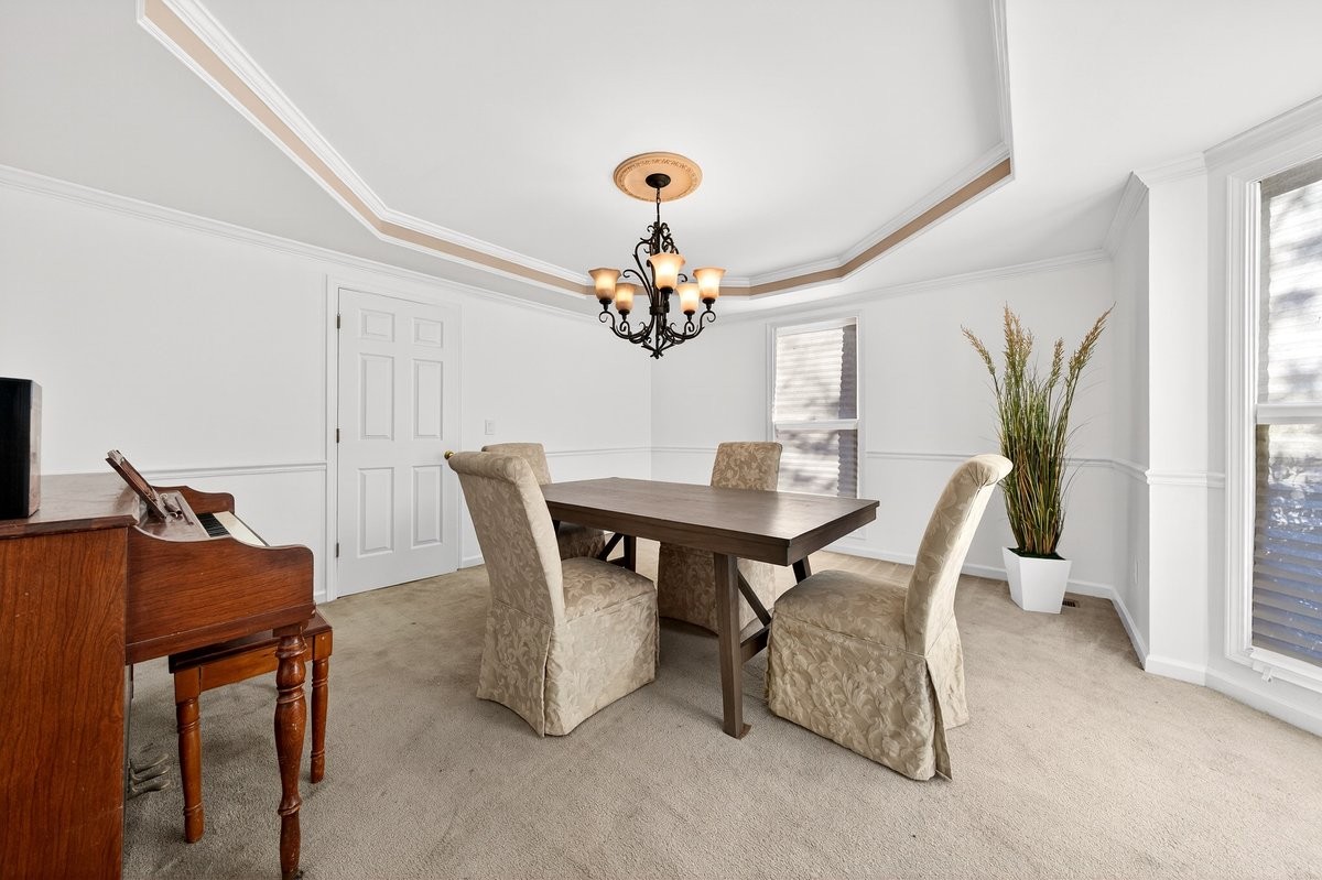 486 Sunnybrook Dr