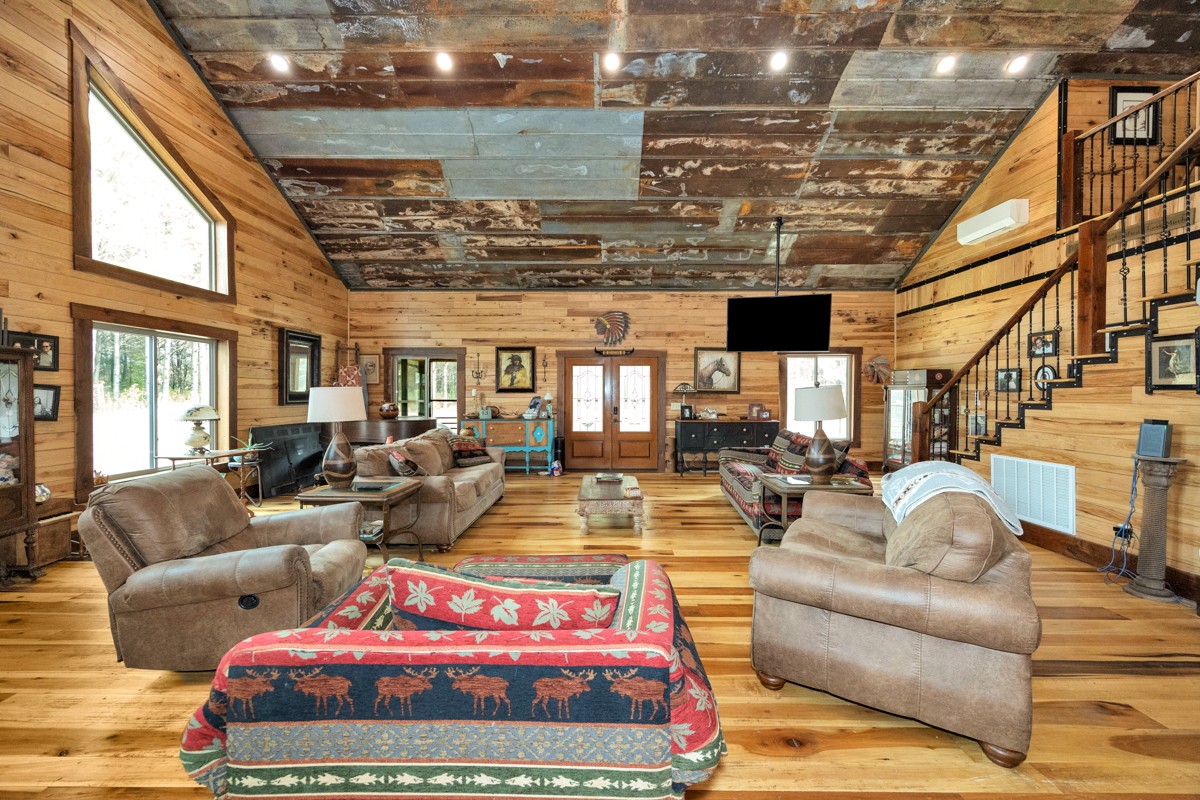 700 Kincaid Rd