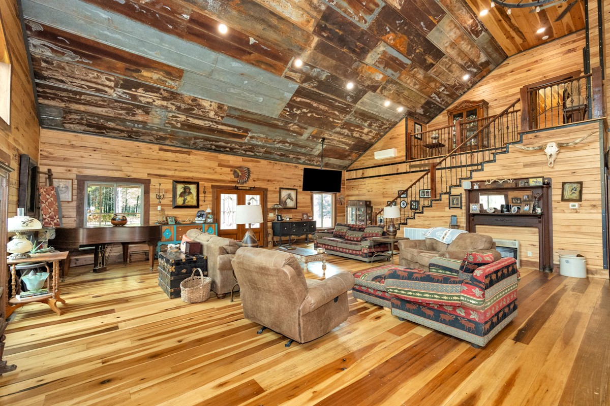 700 Kincaid Rd