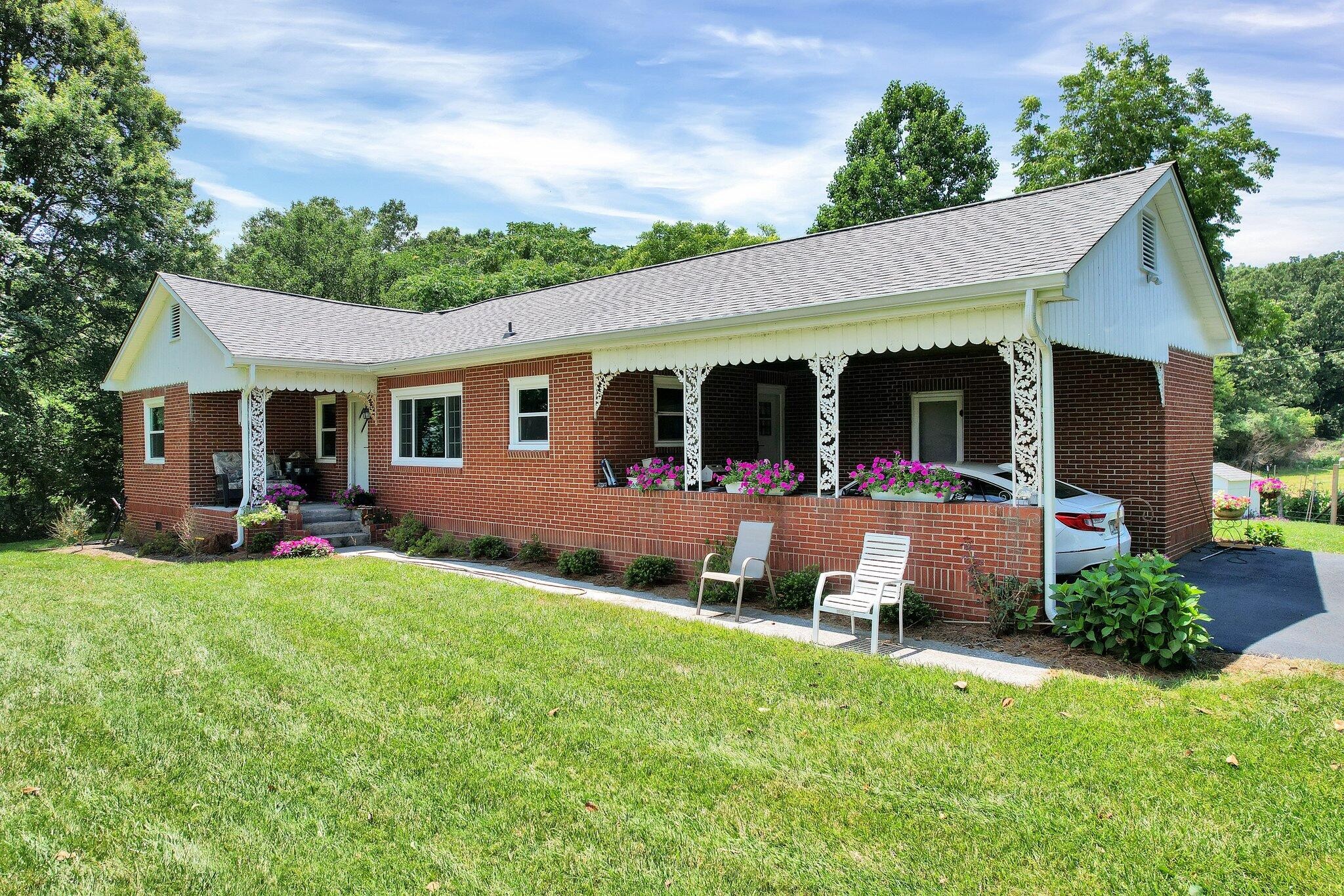 6460 Dalton Pike, SE