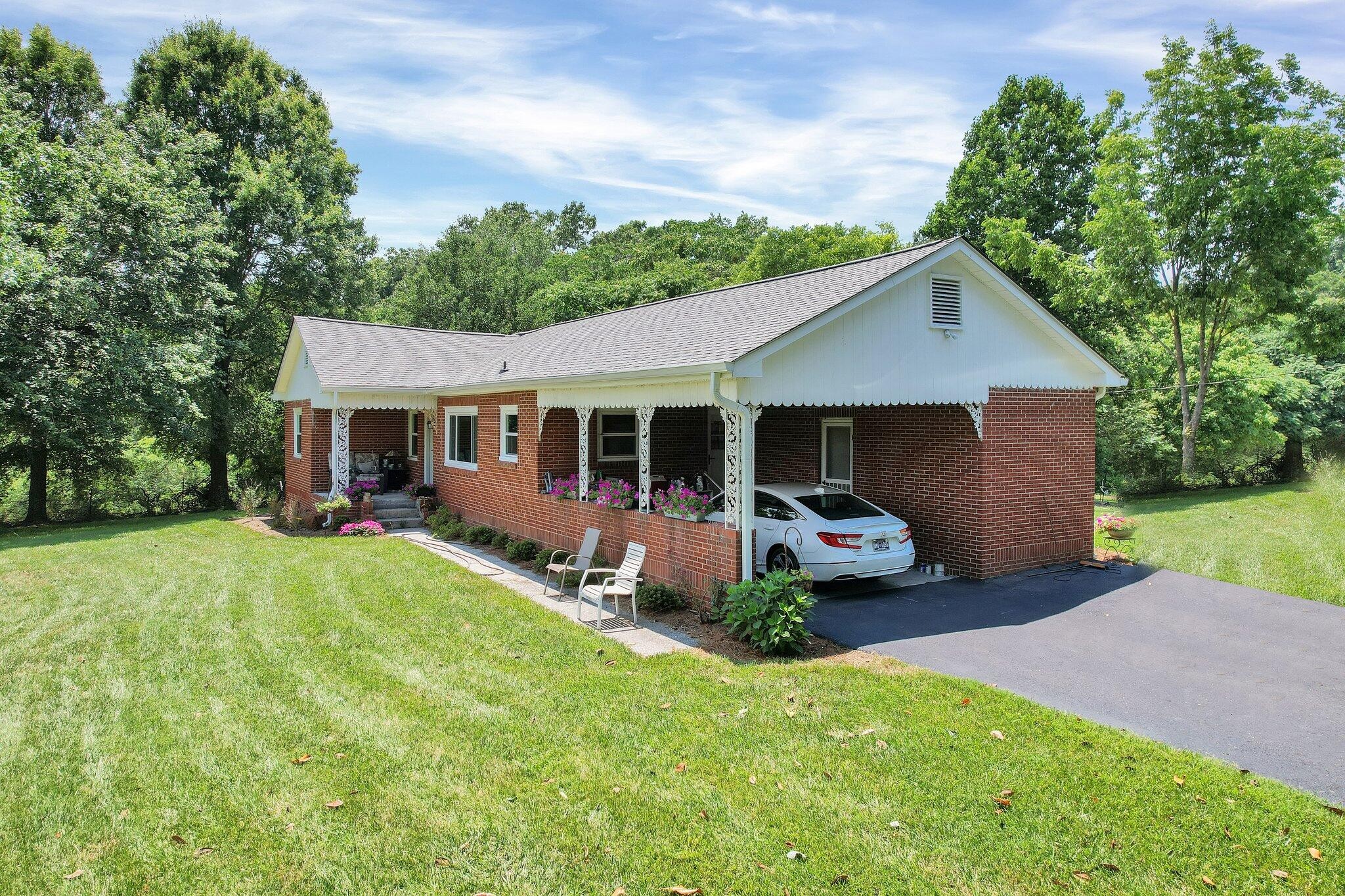 6460 Dalton Pike, SE