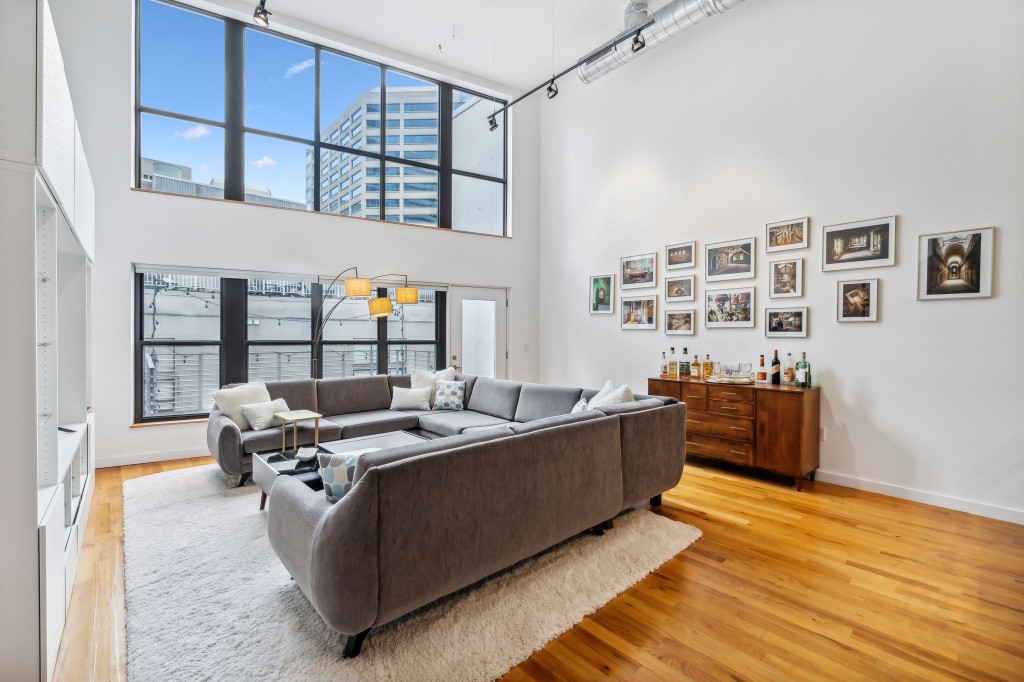 231 Rep John Lewis Way, N