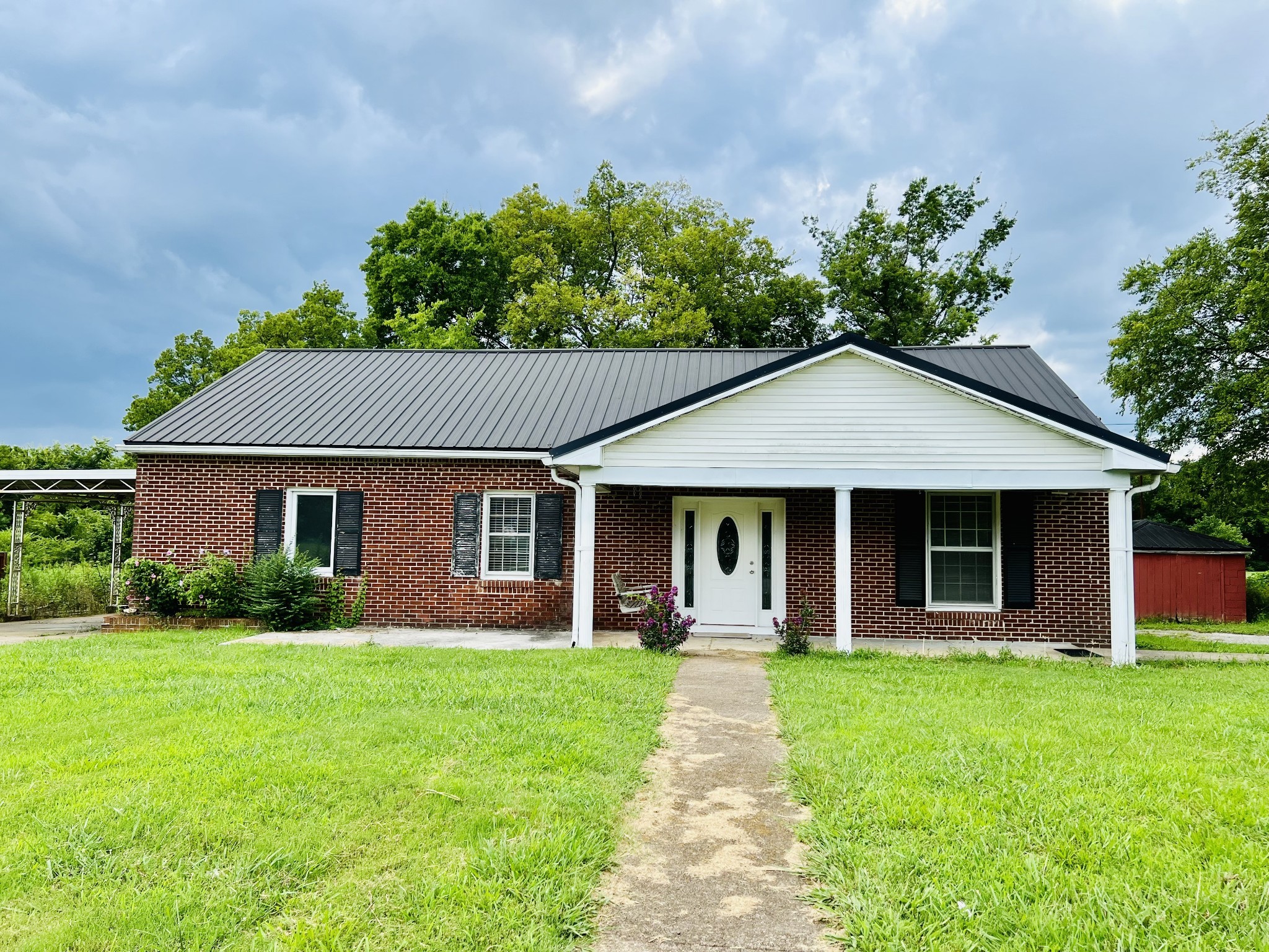 1556 Sparta Pike