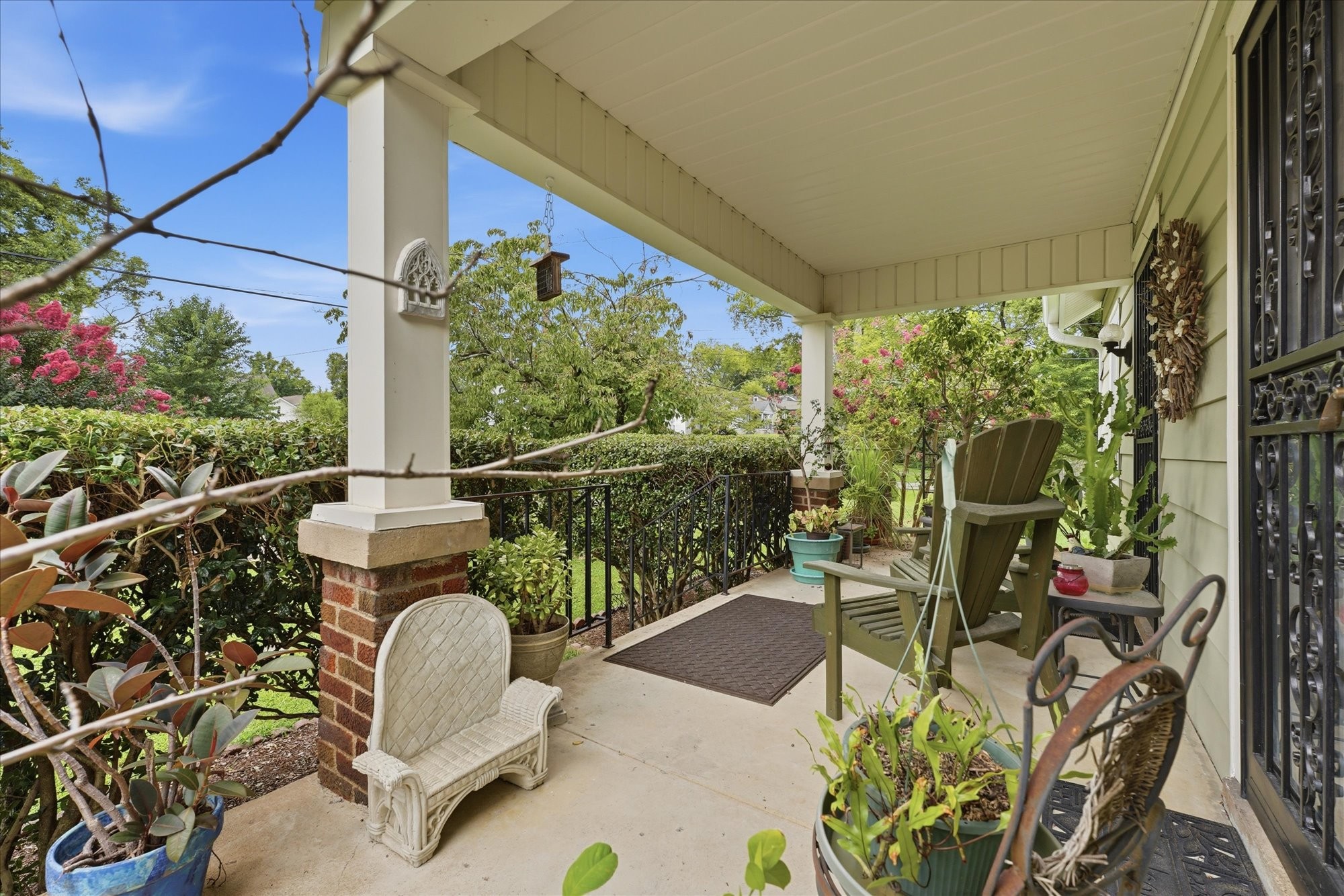335 Pullen Ave