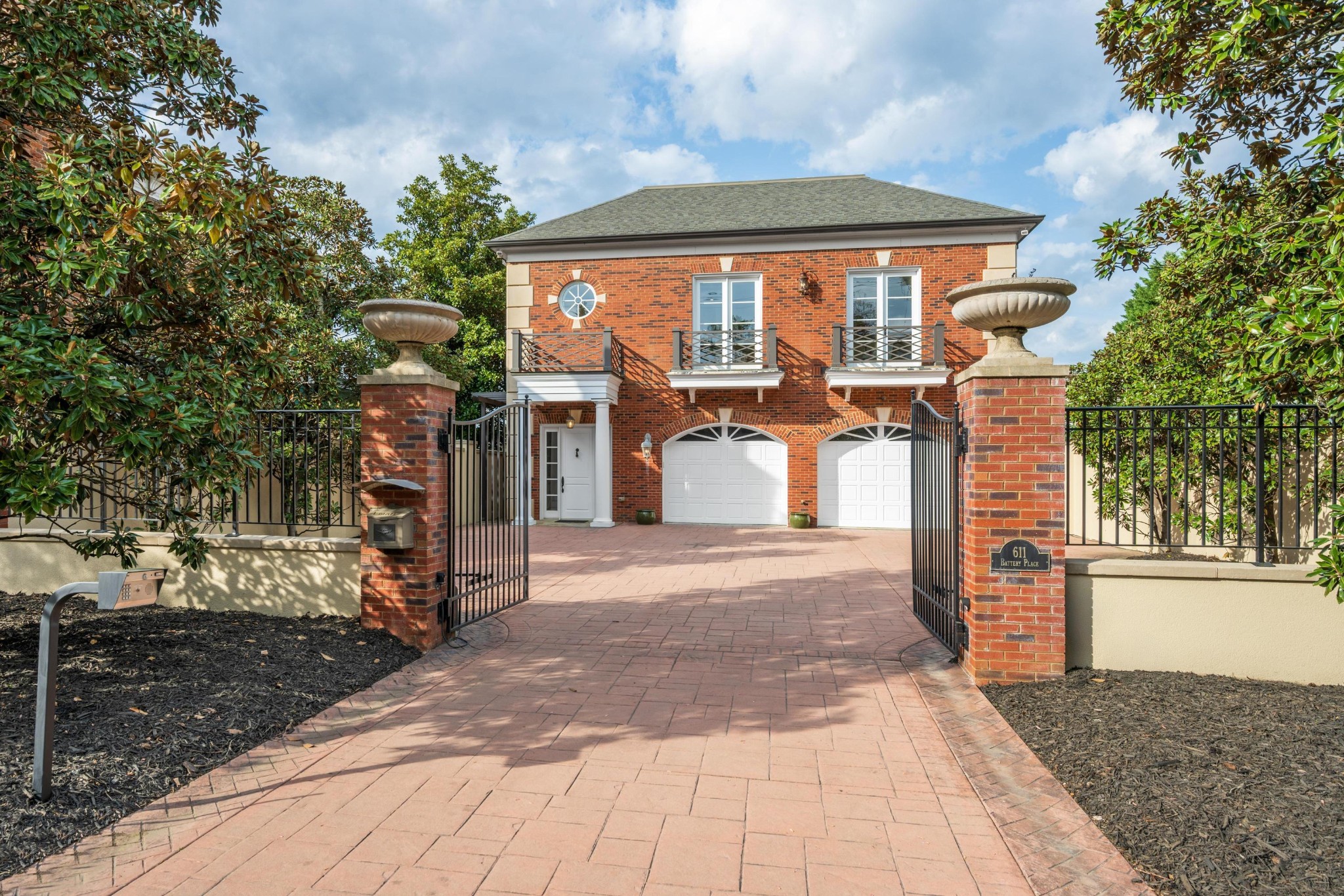 611 Battery Place