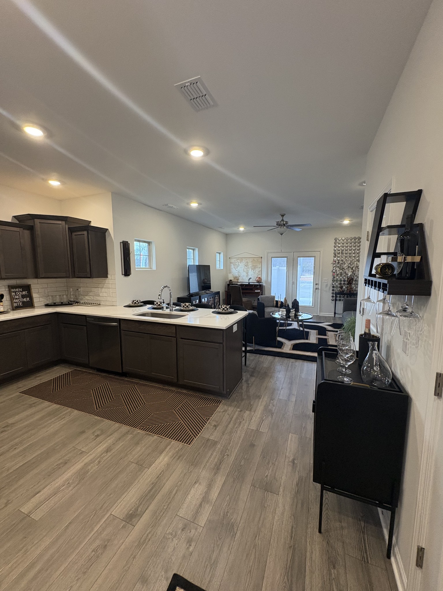 110 Ace Ave