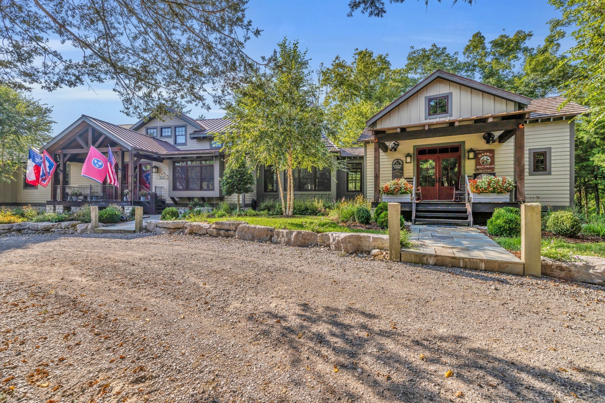 4701 Blue Creek Rd