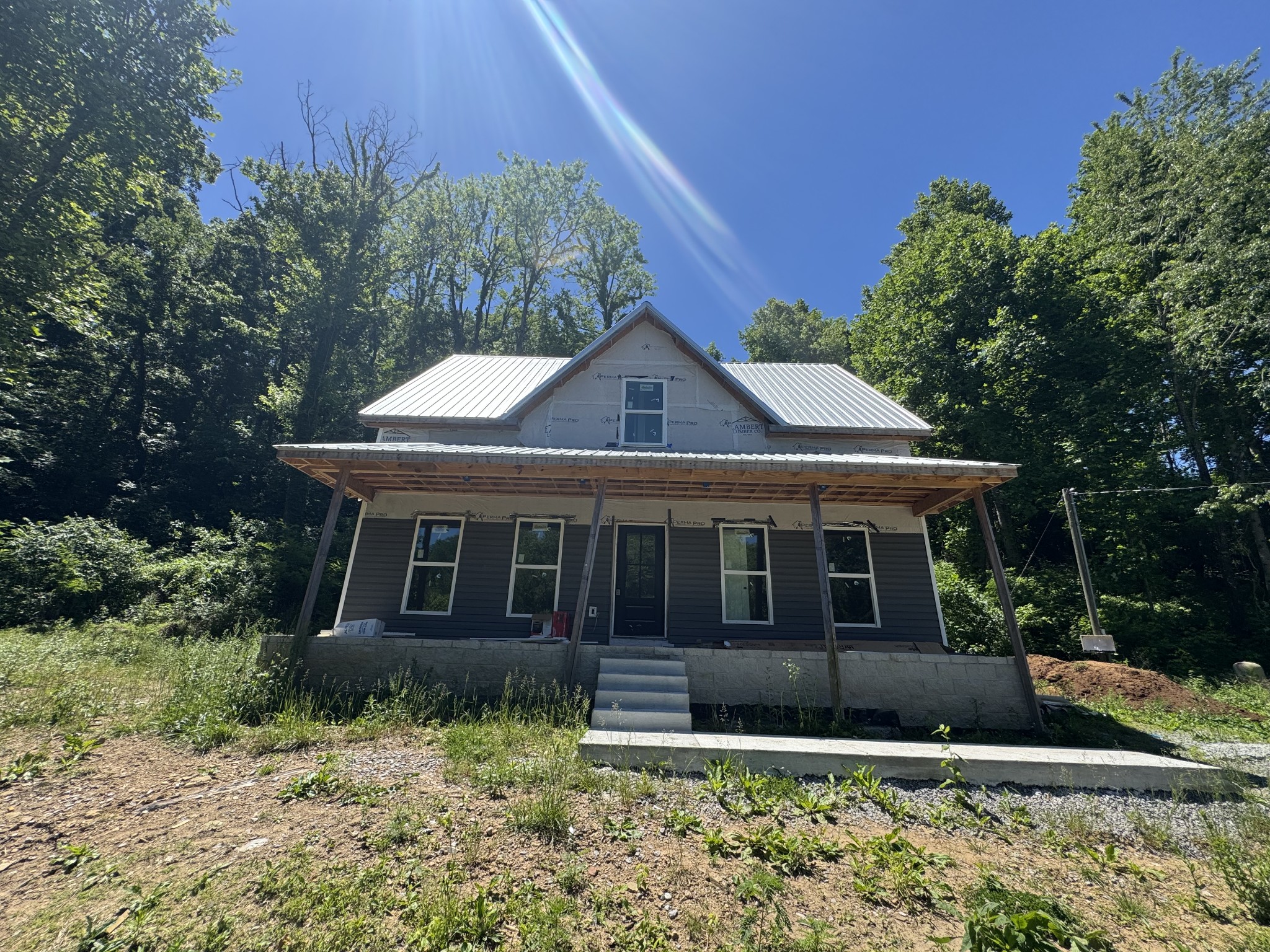 2027 Old Lake Rd