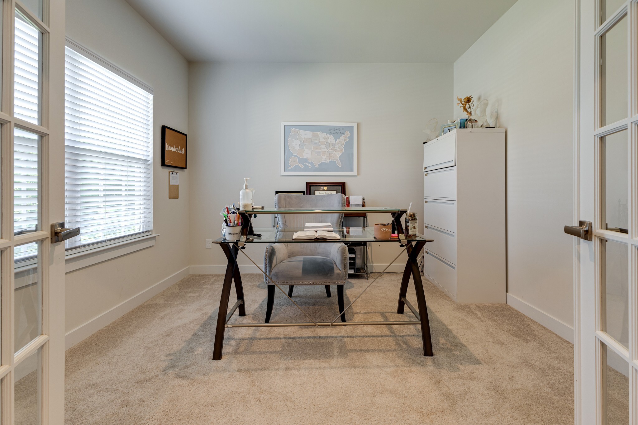 467 Chinook Dr