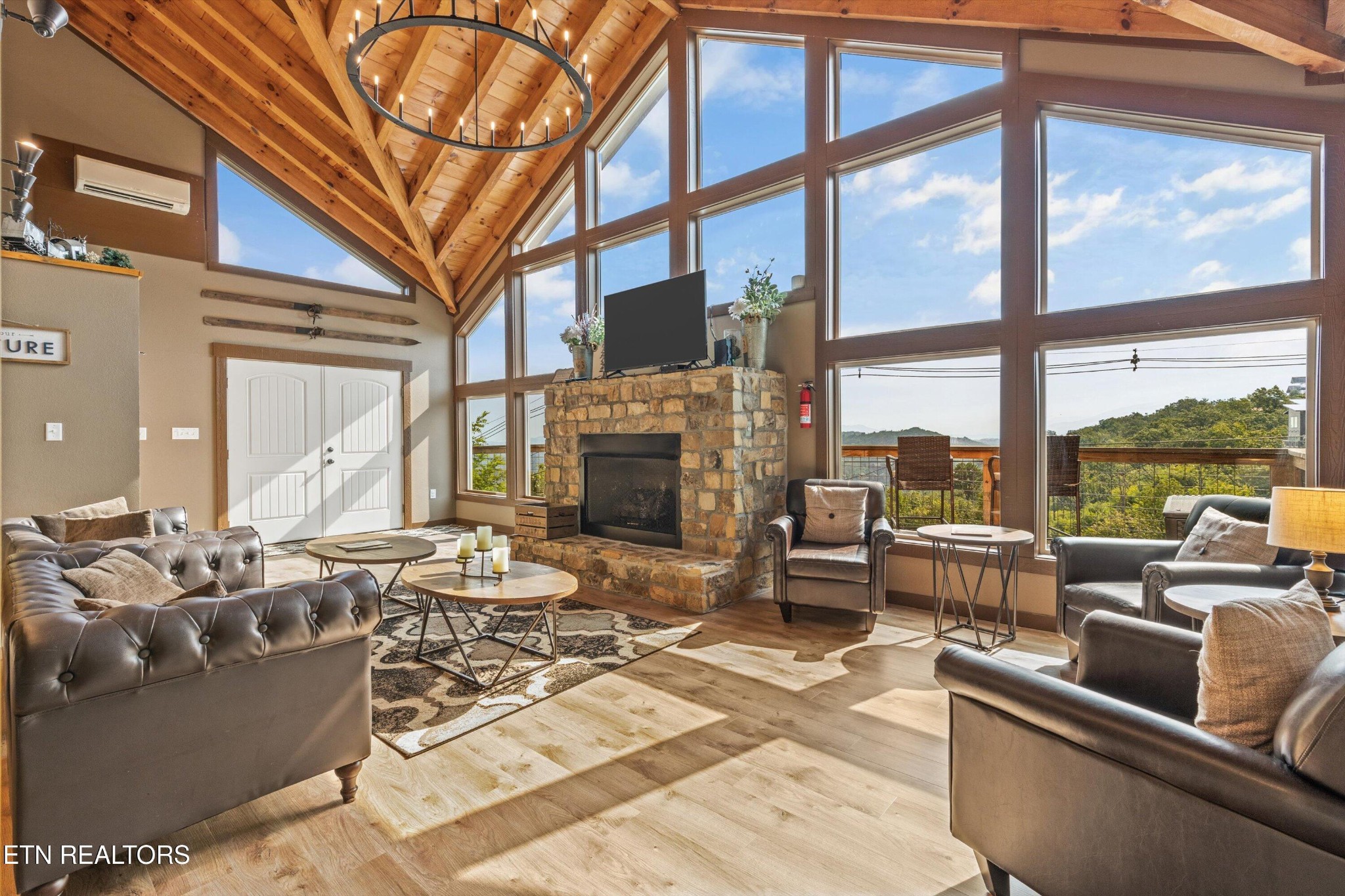 622 Wiley Oakley Drive
