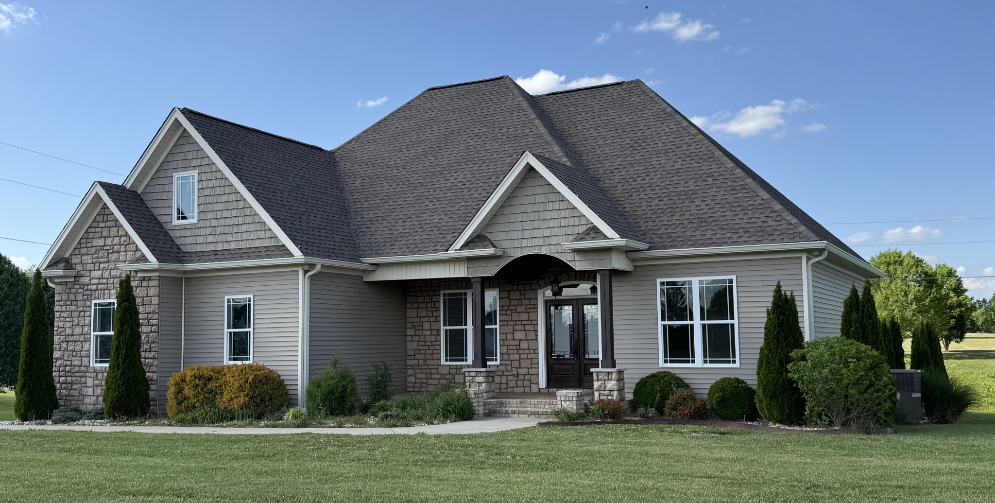 702 Parker Ln