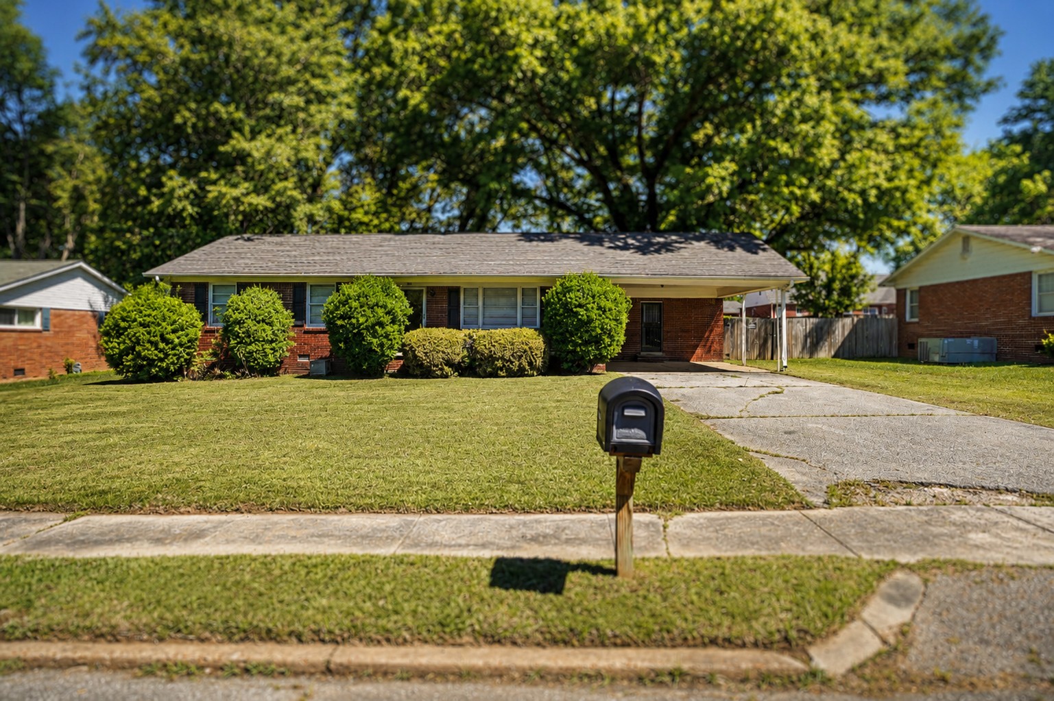 85 Charjean Dr