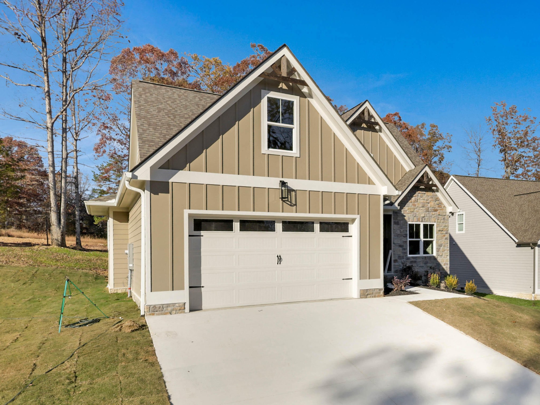 7585 Peytons Rise Way