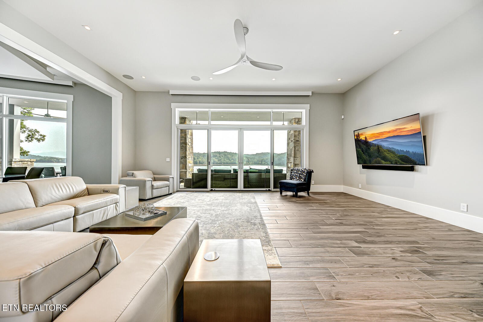 201 Crown Jewel Lane