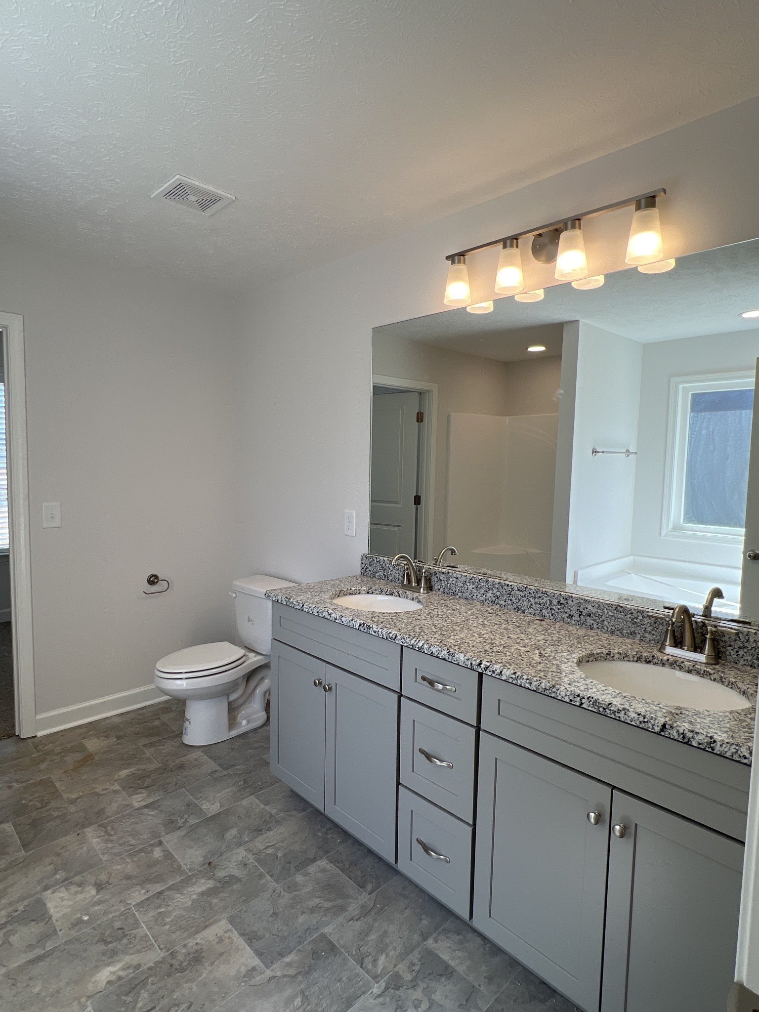 3357 Curie Circle