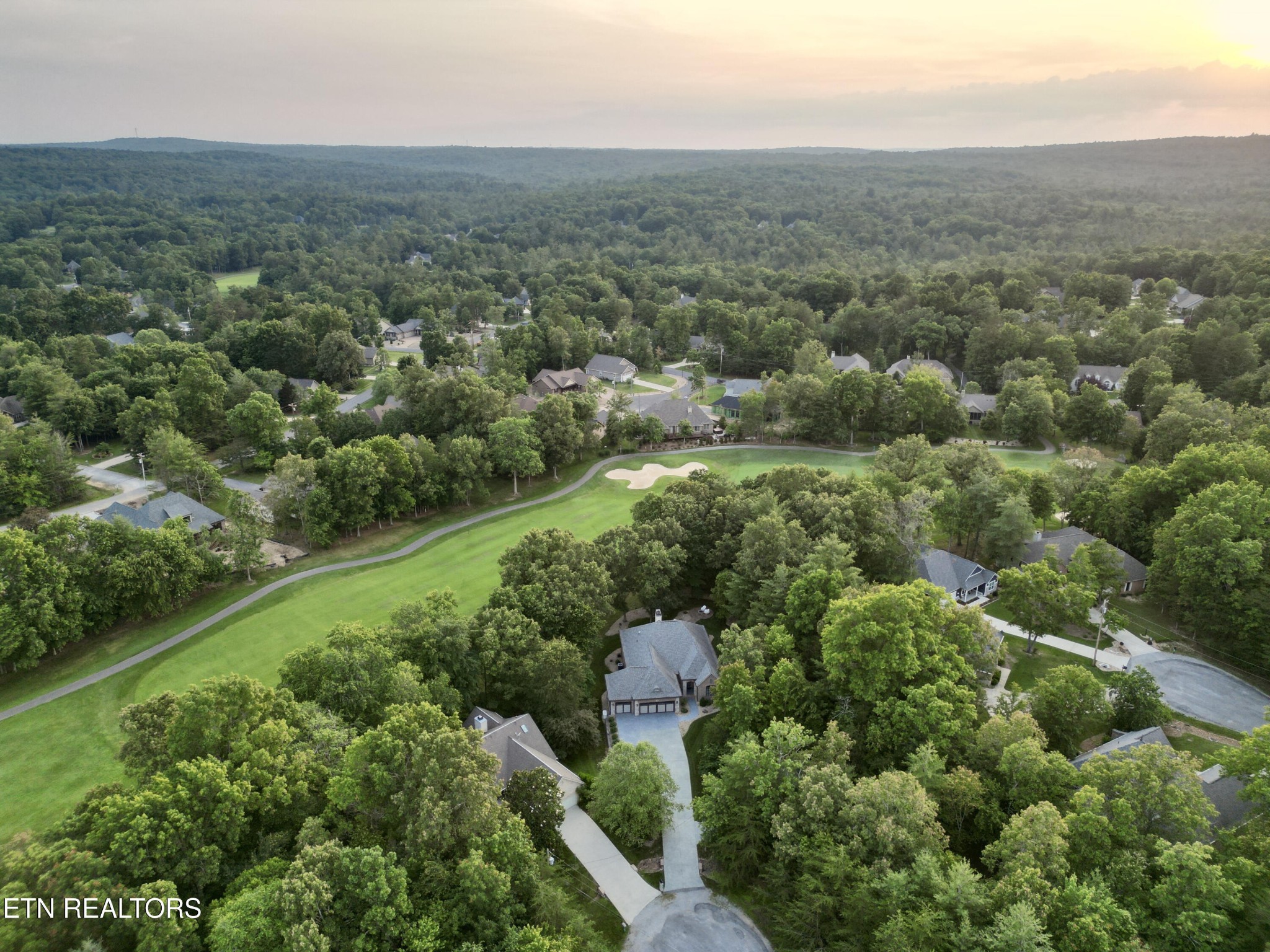 17 Kenwood Court