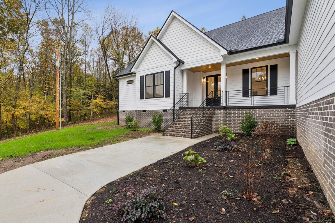 6461 Hwy 48, N