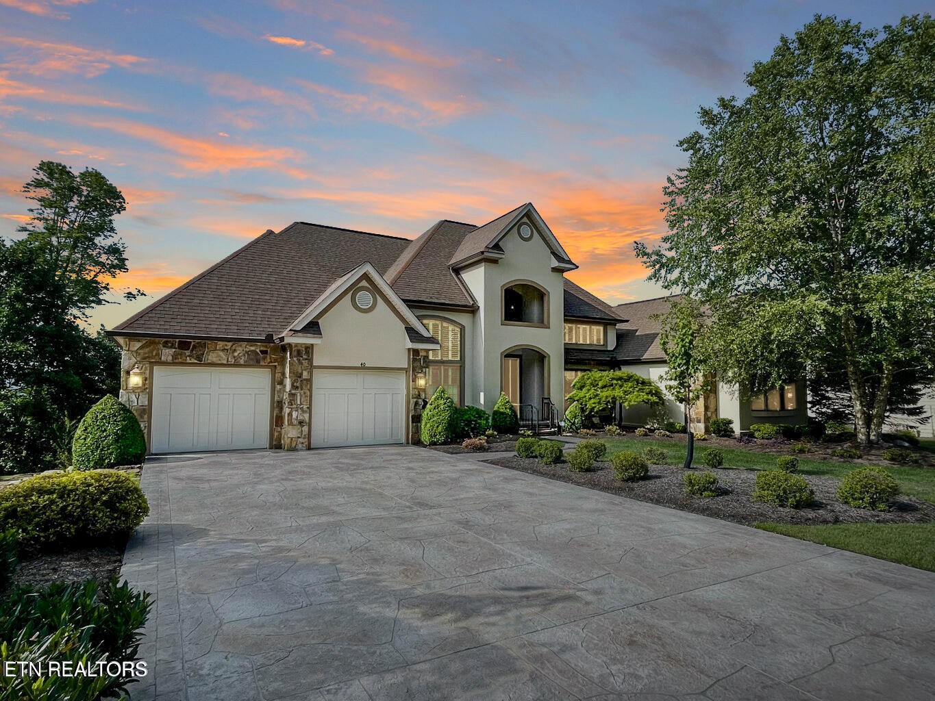 40 Bluff View Terrace