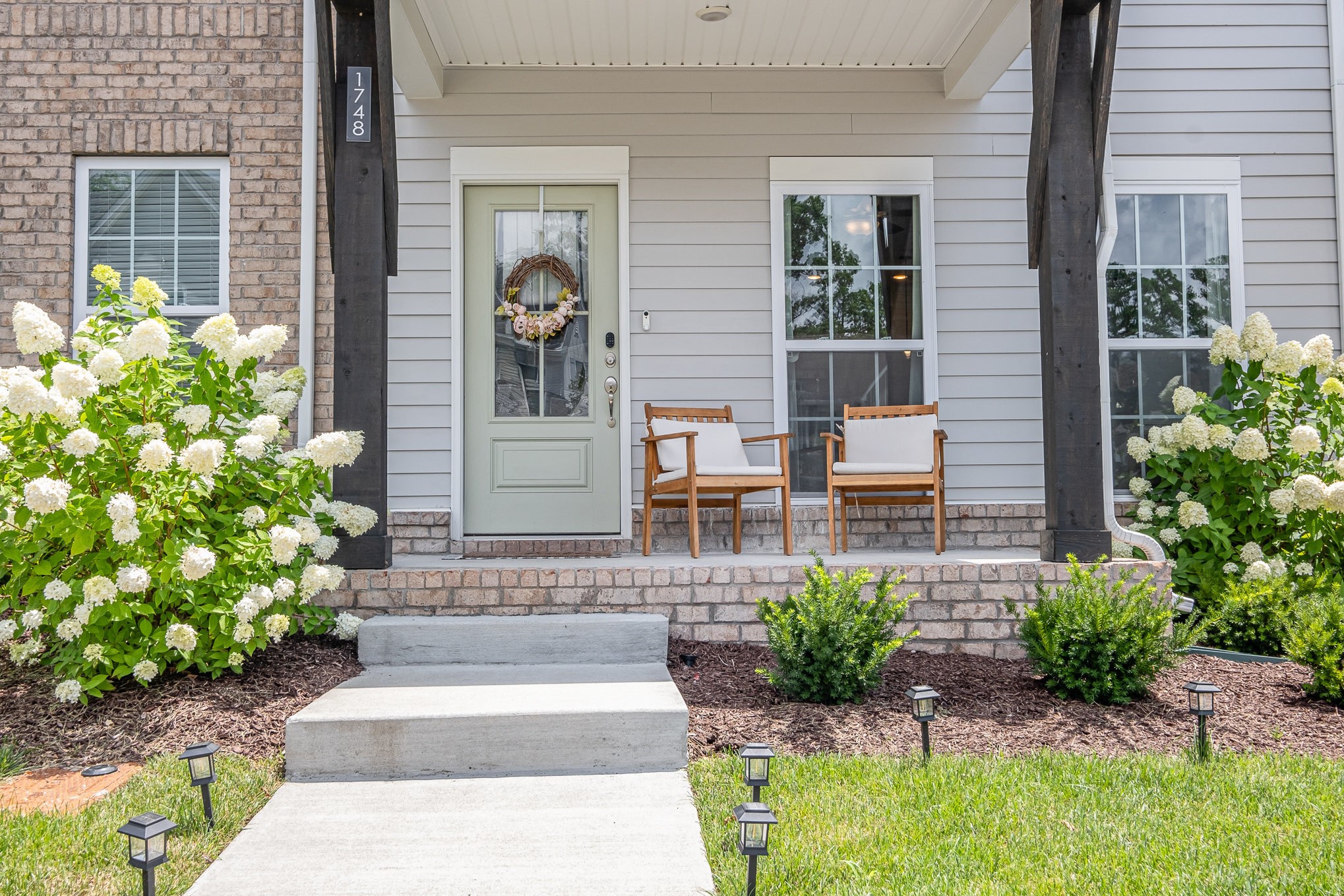 1748 Fenway Loop