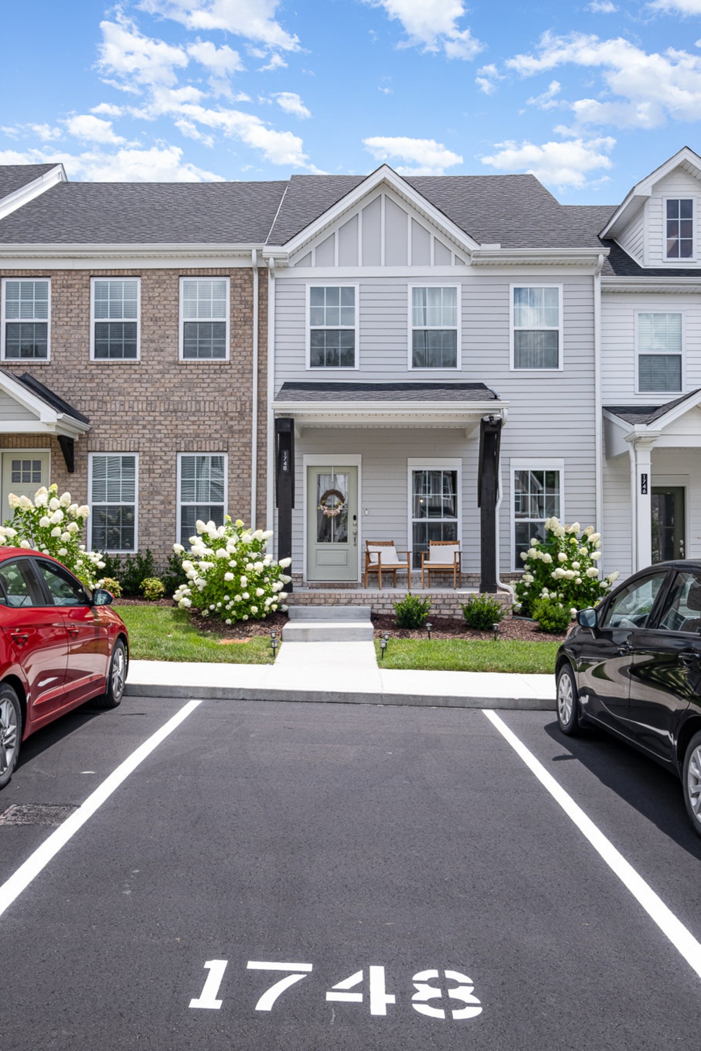 1748 Fenway Loop