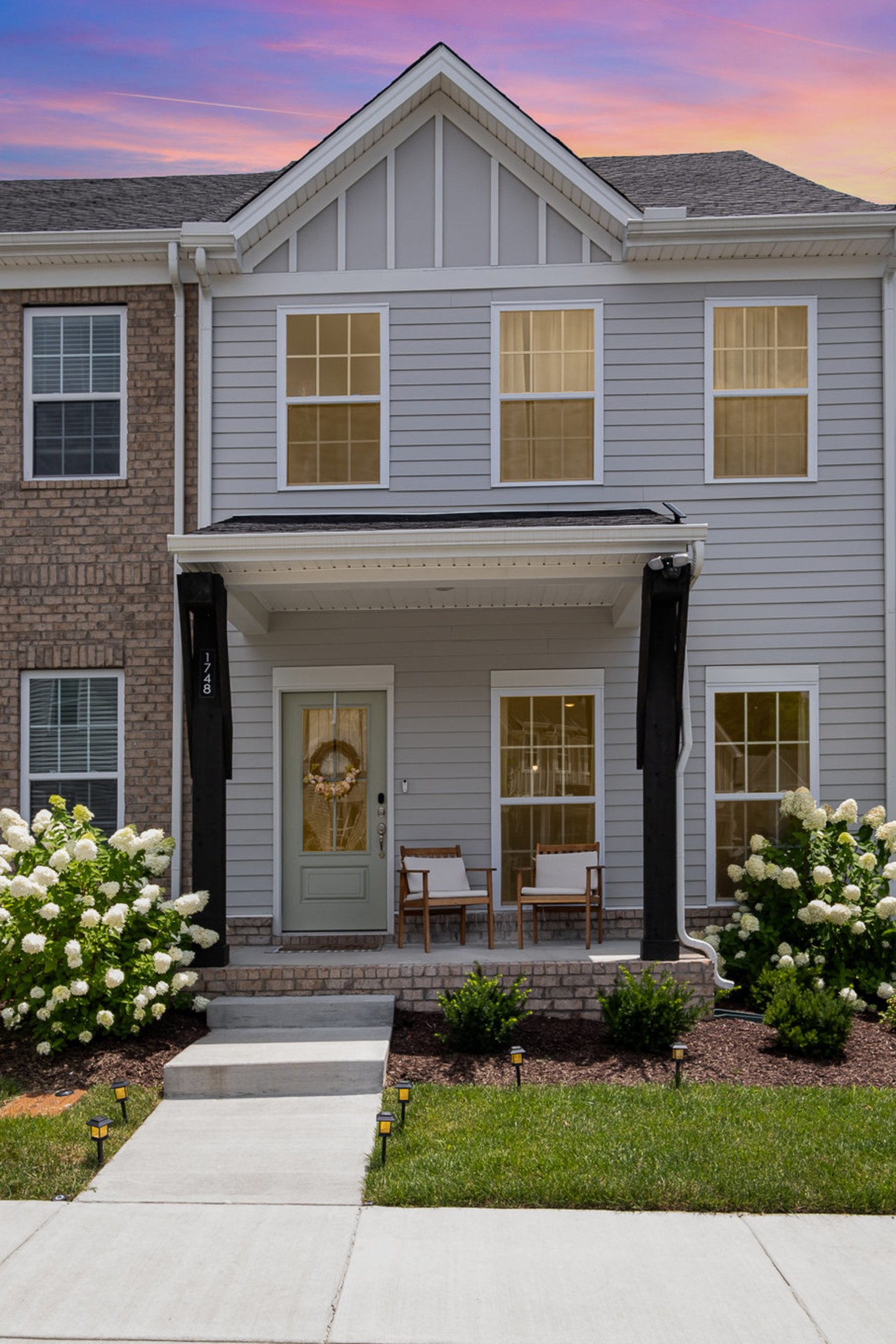 1748 Fenway Loop