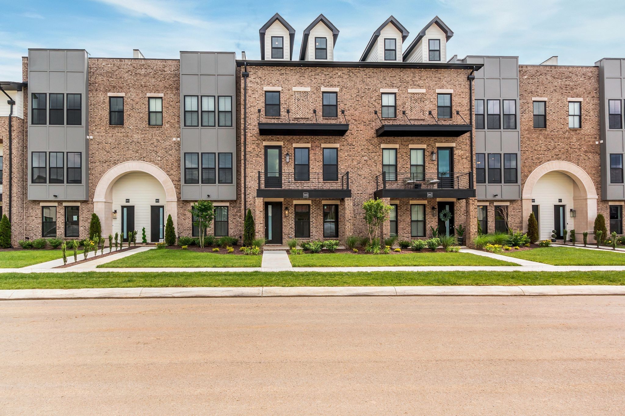 1413 Doc Johns Blvd
