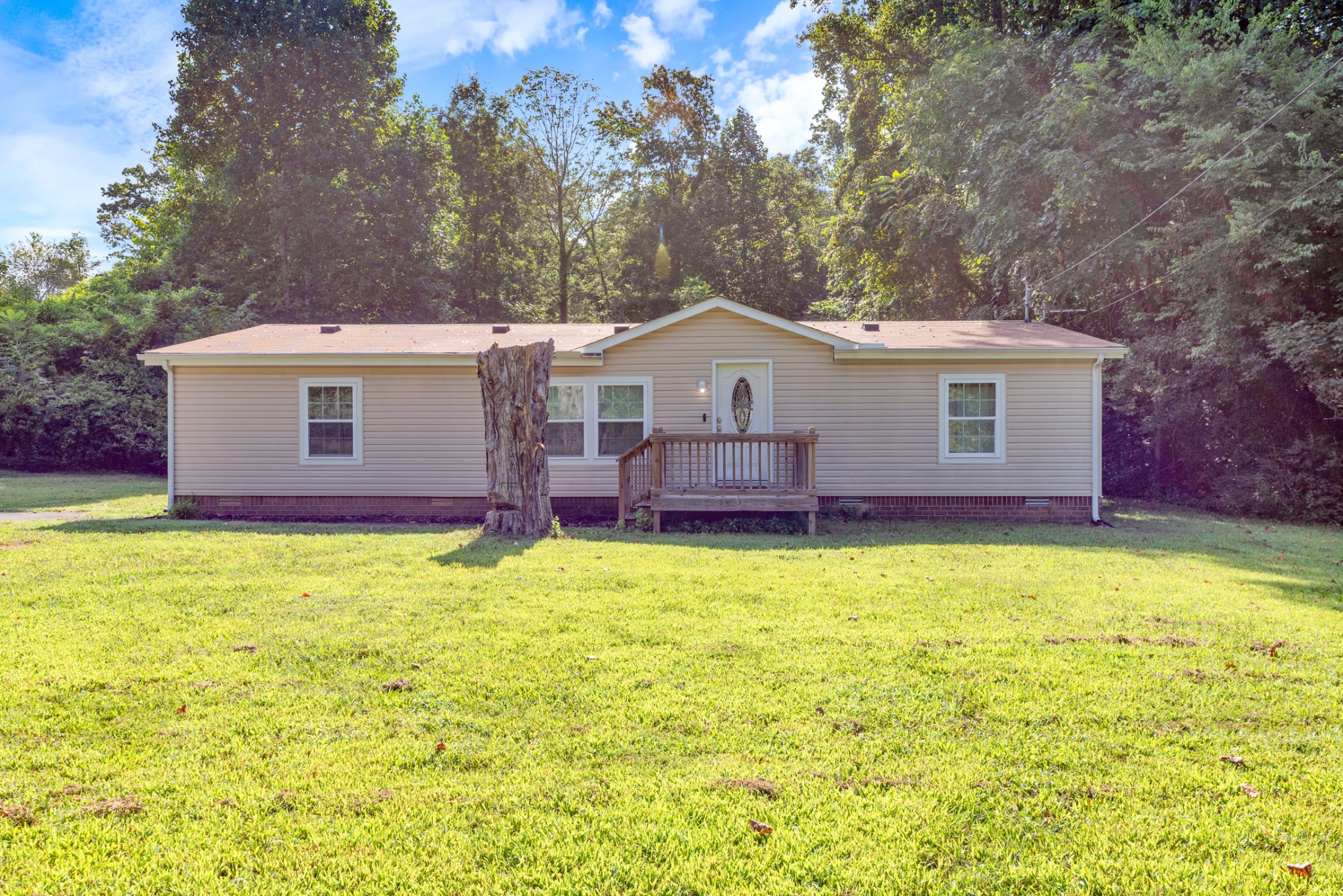 145 Bishop Ln