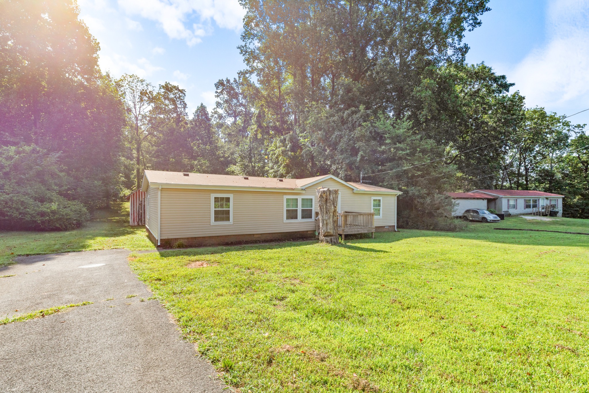 145 Bishop Ln