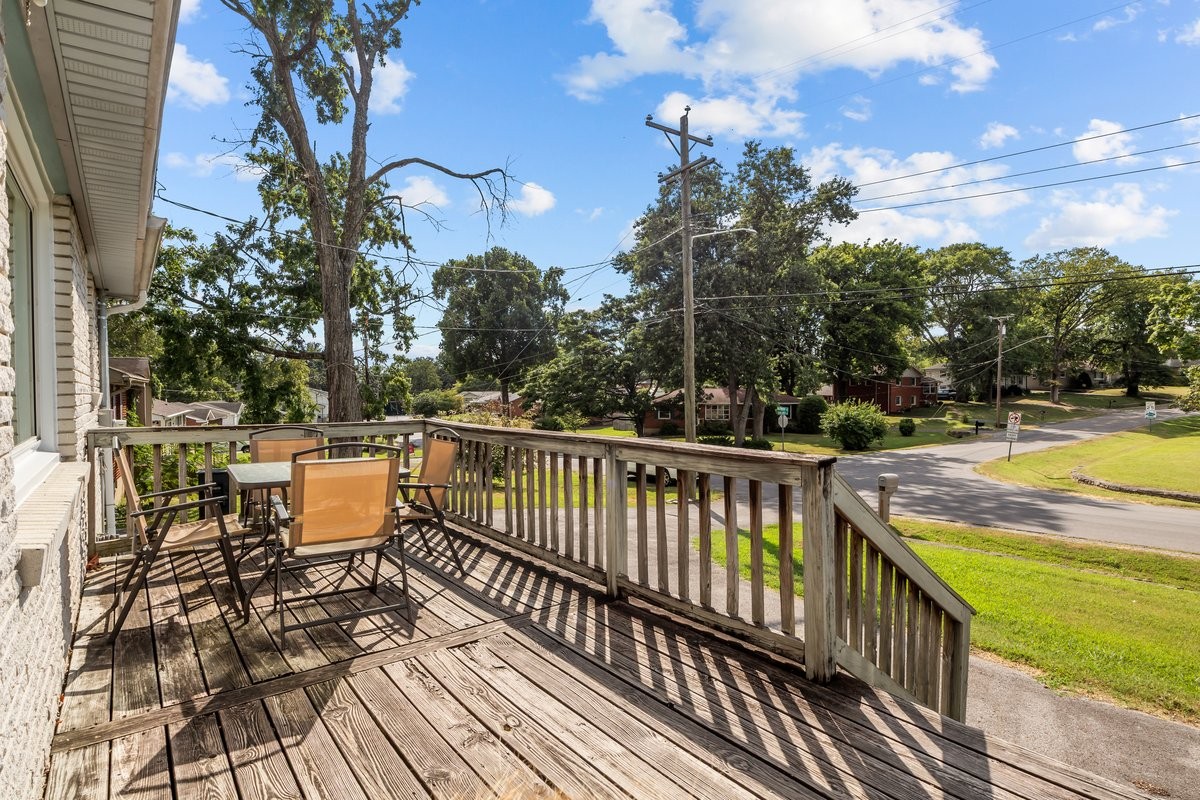 478 Sunliner Dr