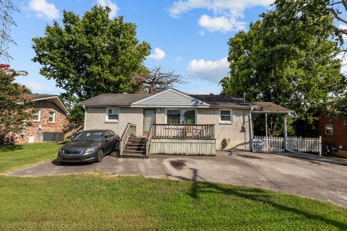 478 Sunliner Dr