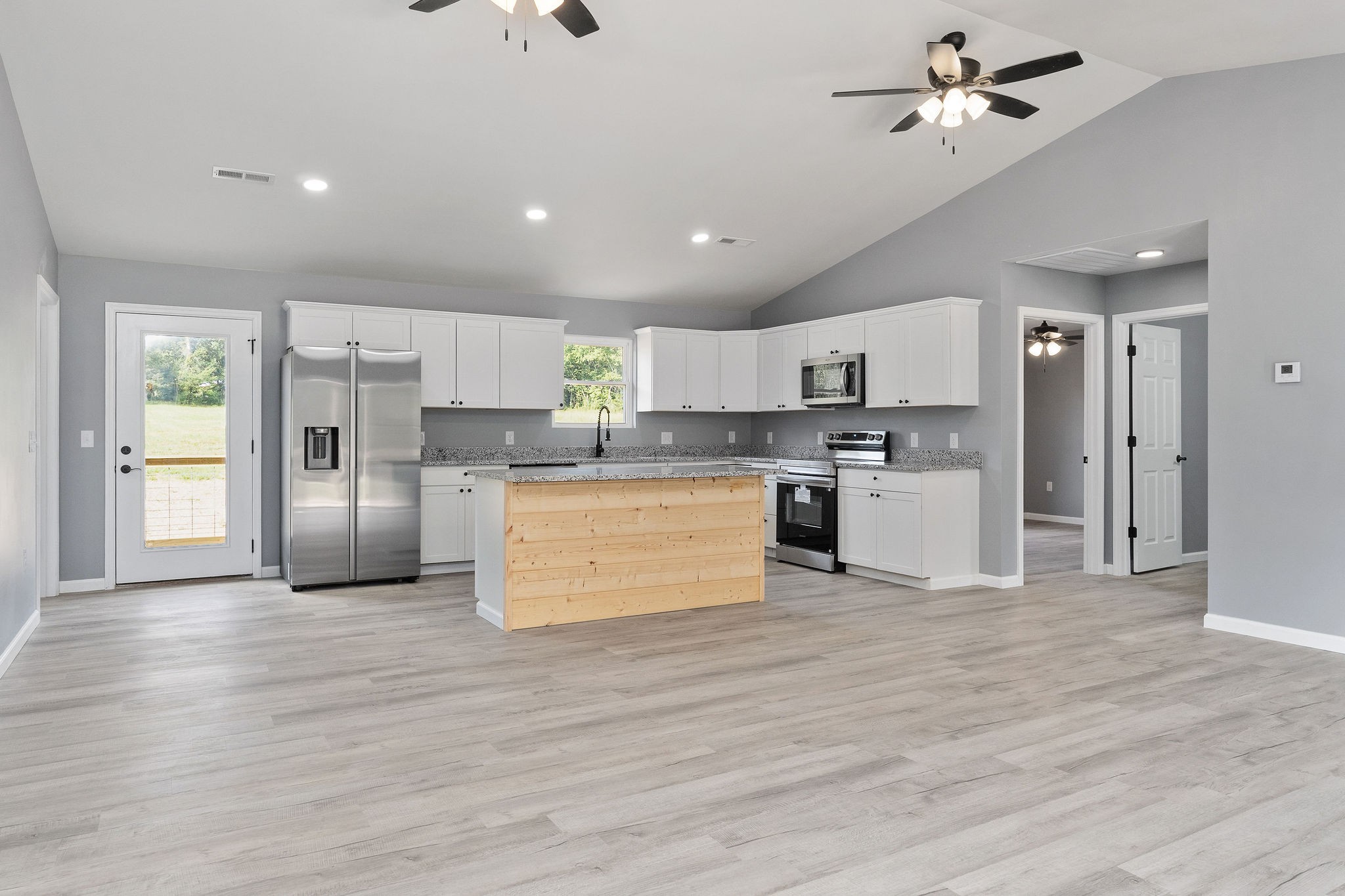 420 Salt Lick Creek Rd