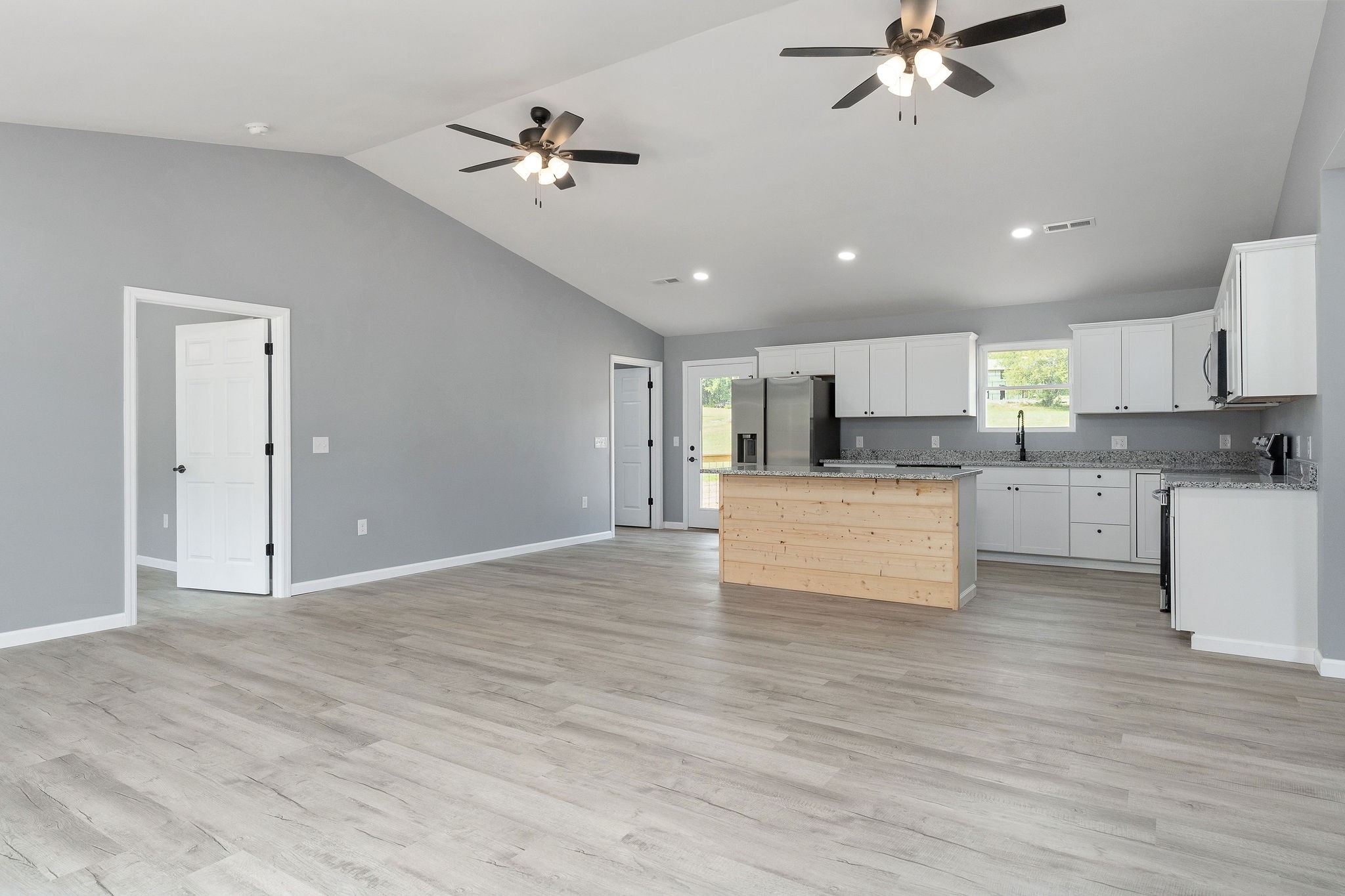 420 Salt Lick Creek Rd