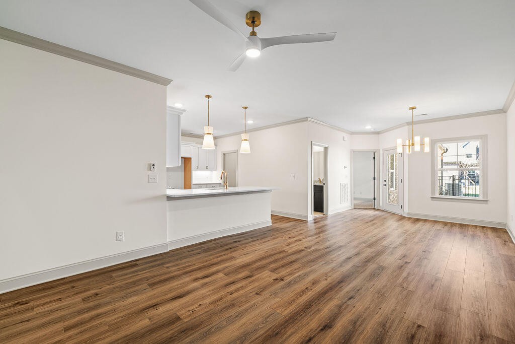 106 Founding Way