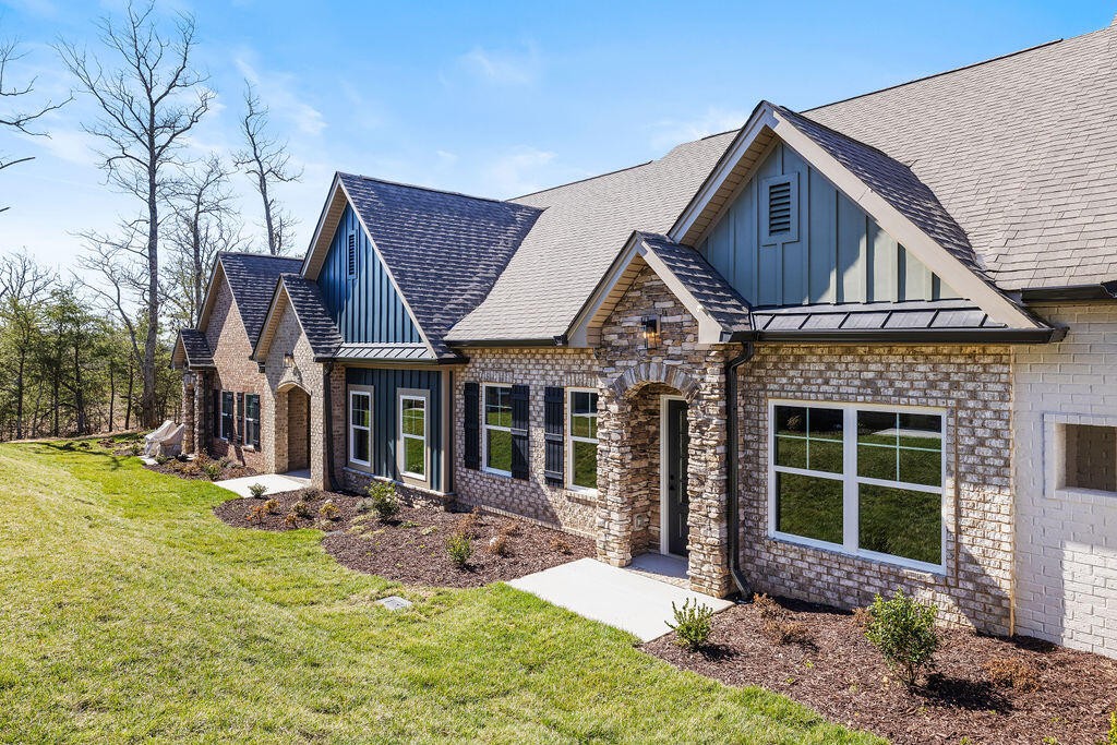 106 Founding Way