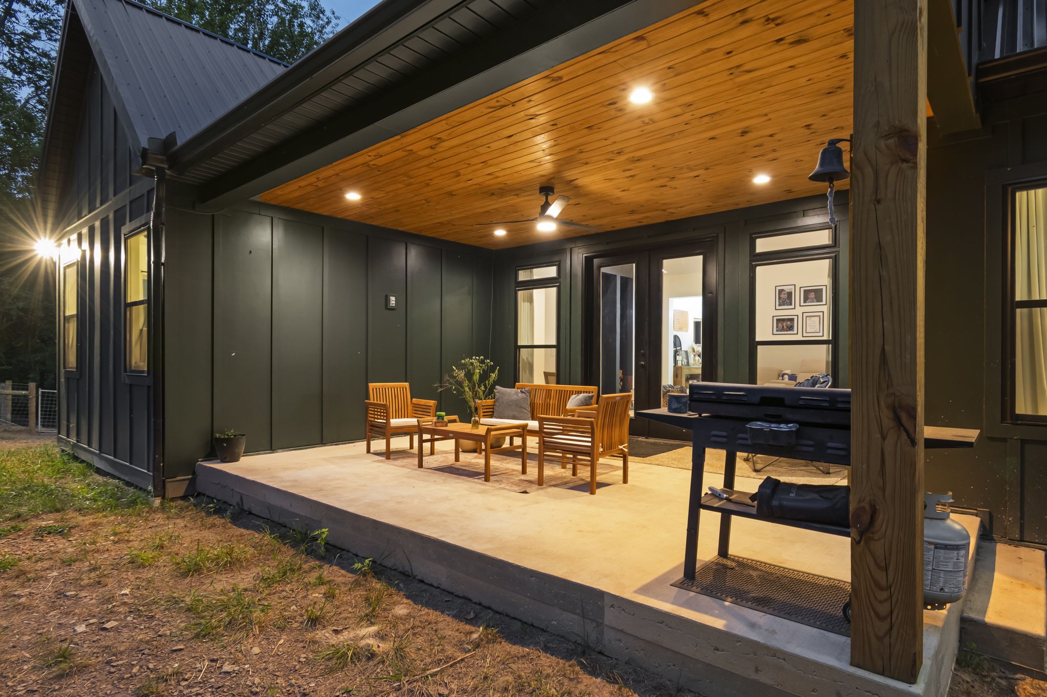 2320 Stephens Road