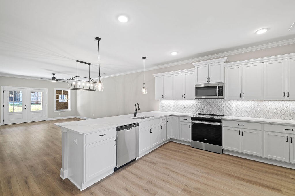 106 Founding Way