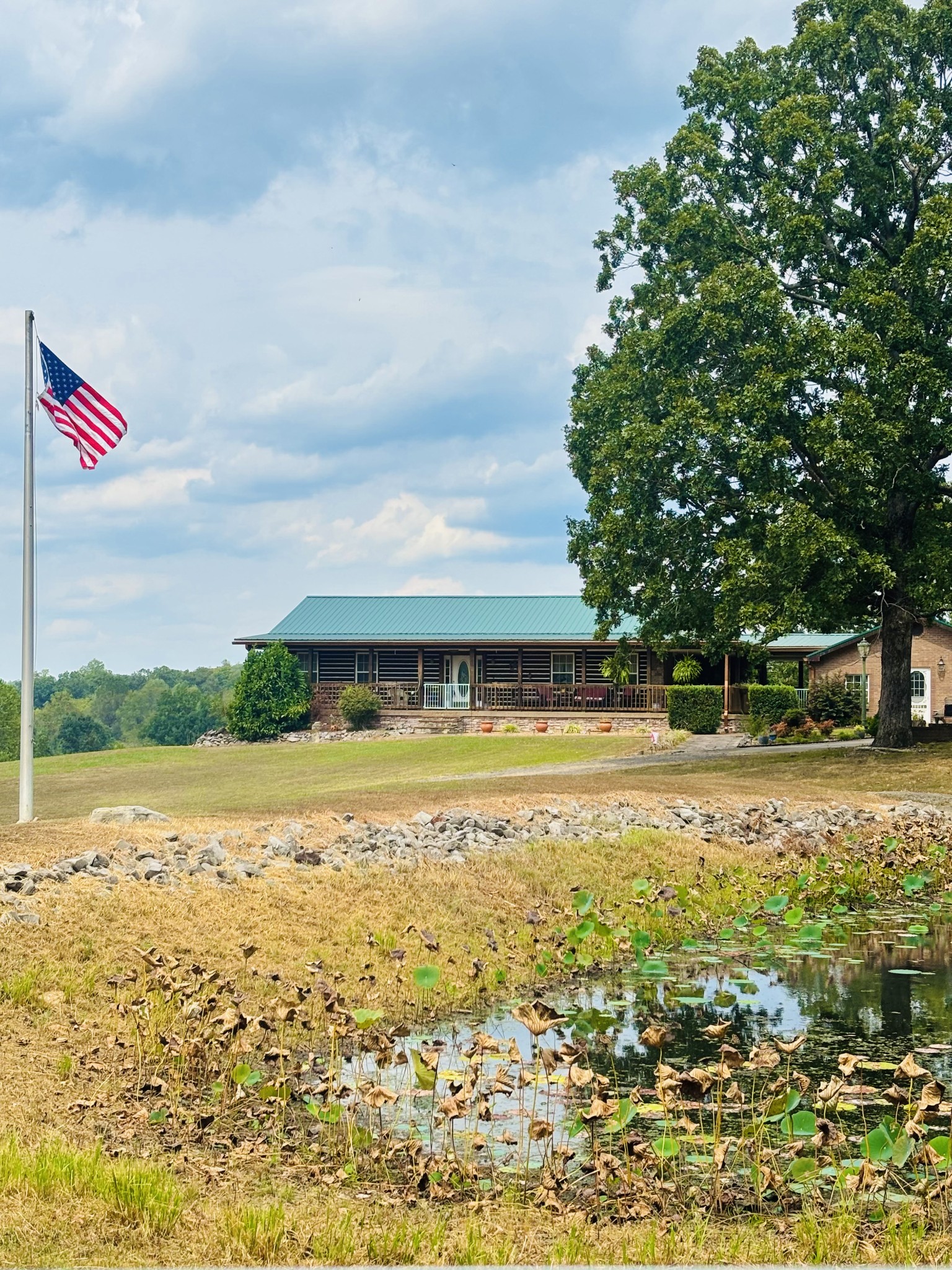 241 Glen Holliday Rd
