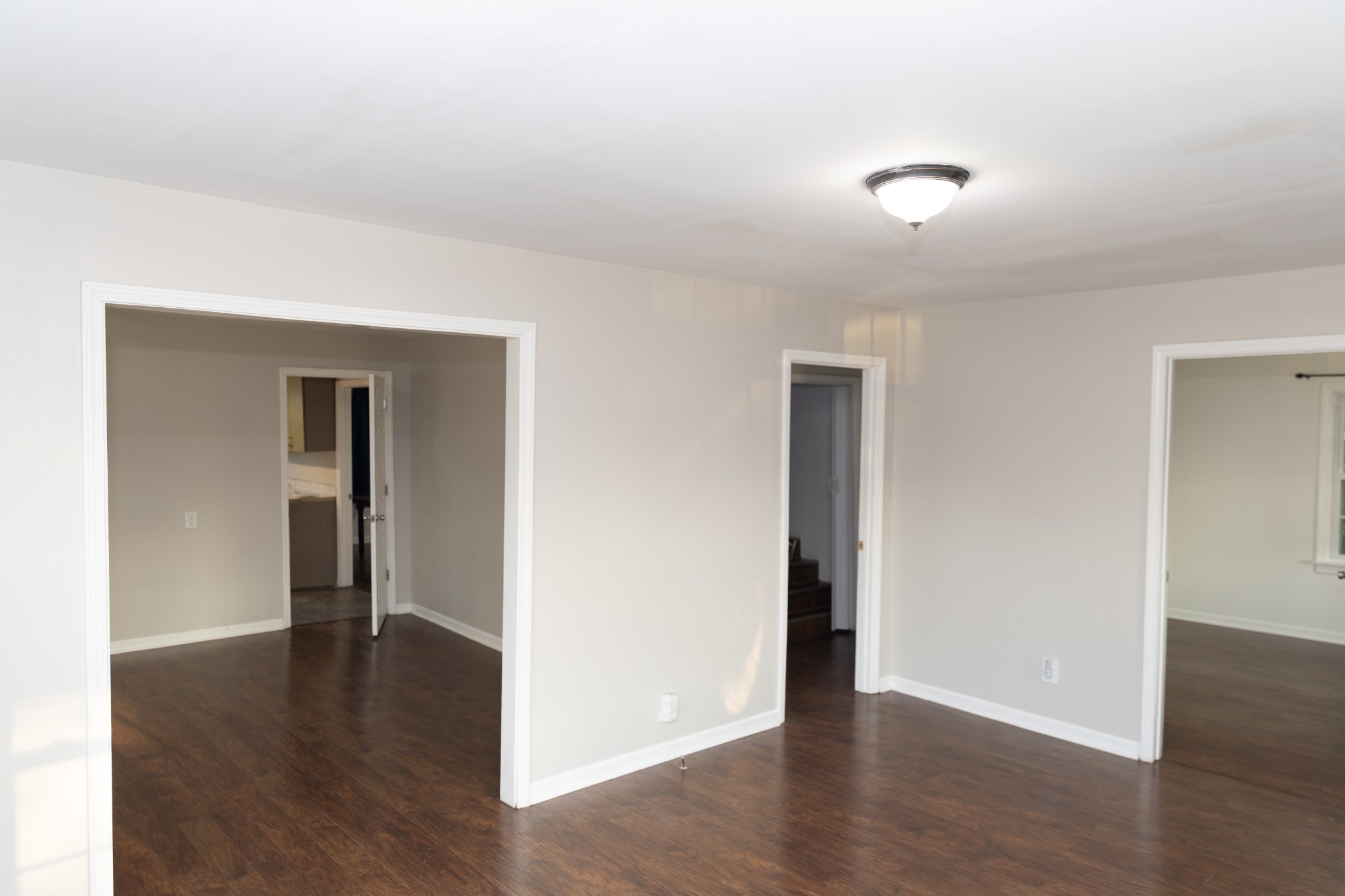 802 Mahr Ave