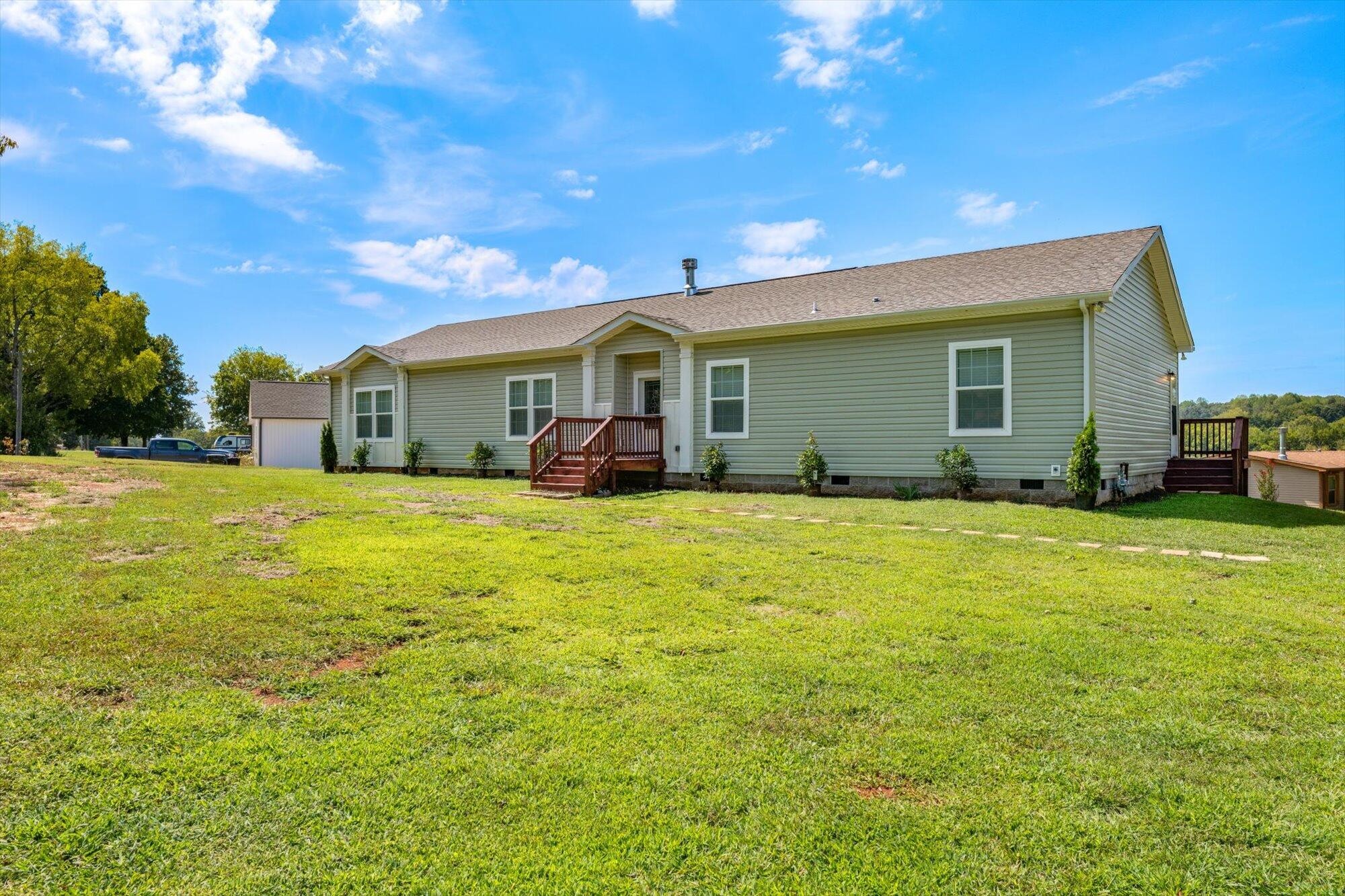 120 County Road 717