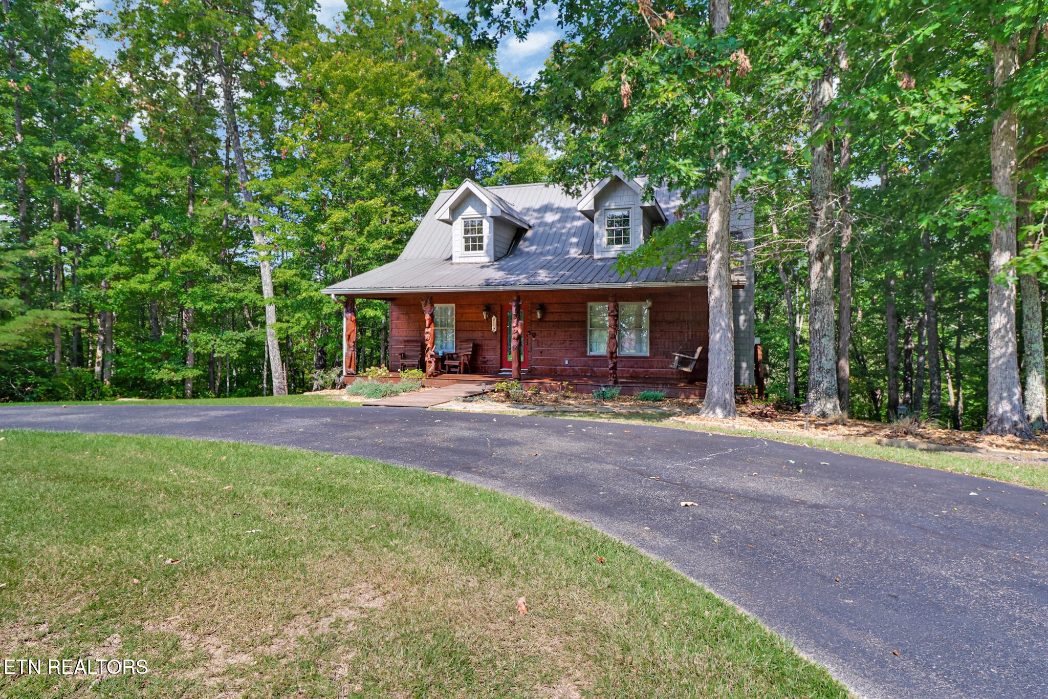 1150 Grandview Way