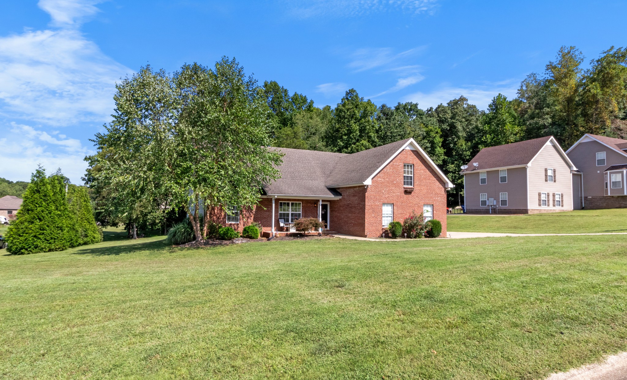 1375 Tannahill Way